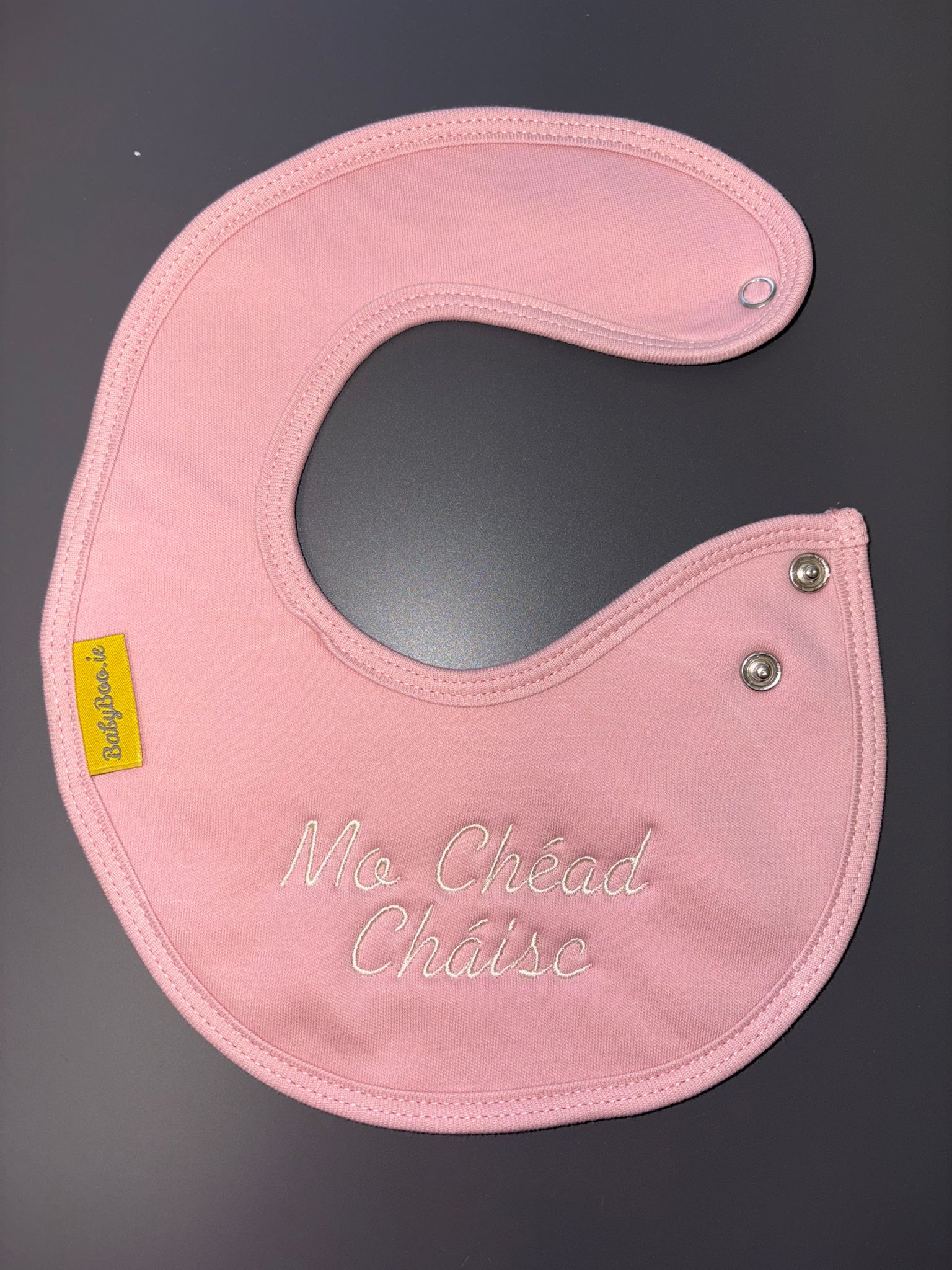 Mo Chéad Chaisc organic cotton LittleBoo newborn bib