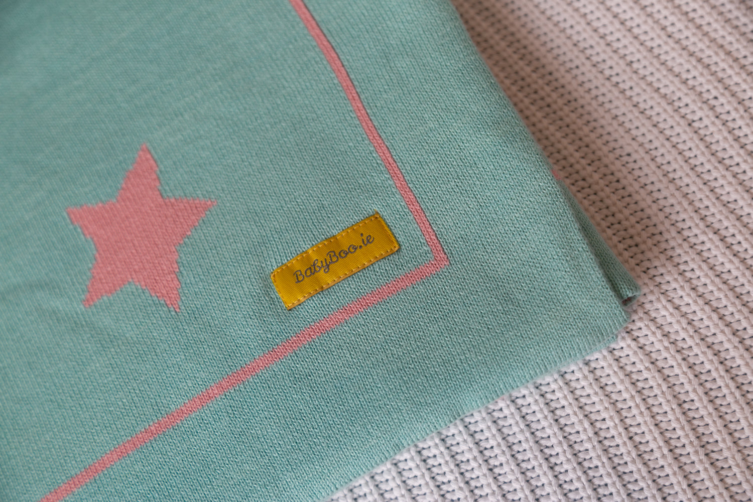 Organic cotton mint with pink stars BlankieBoo