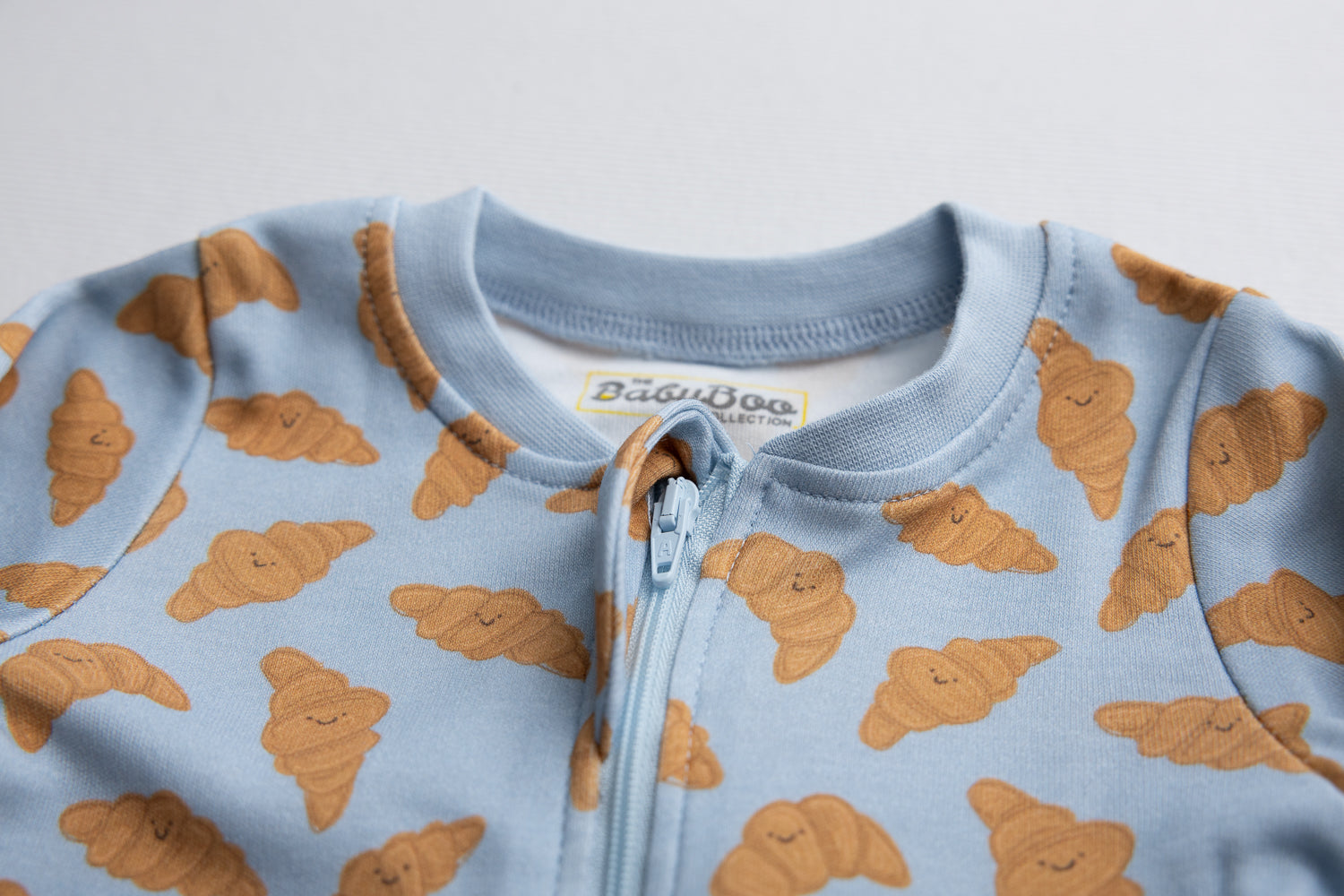 Croissant fan organic cotton ZippyBoo suit