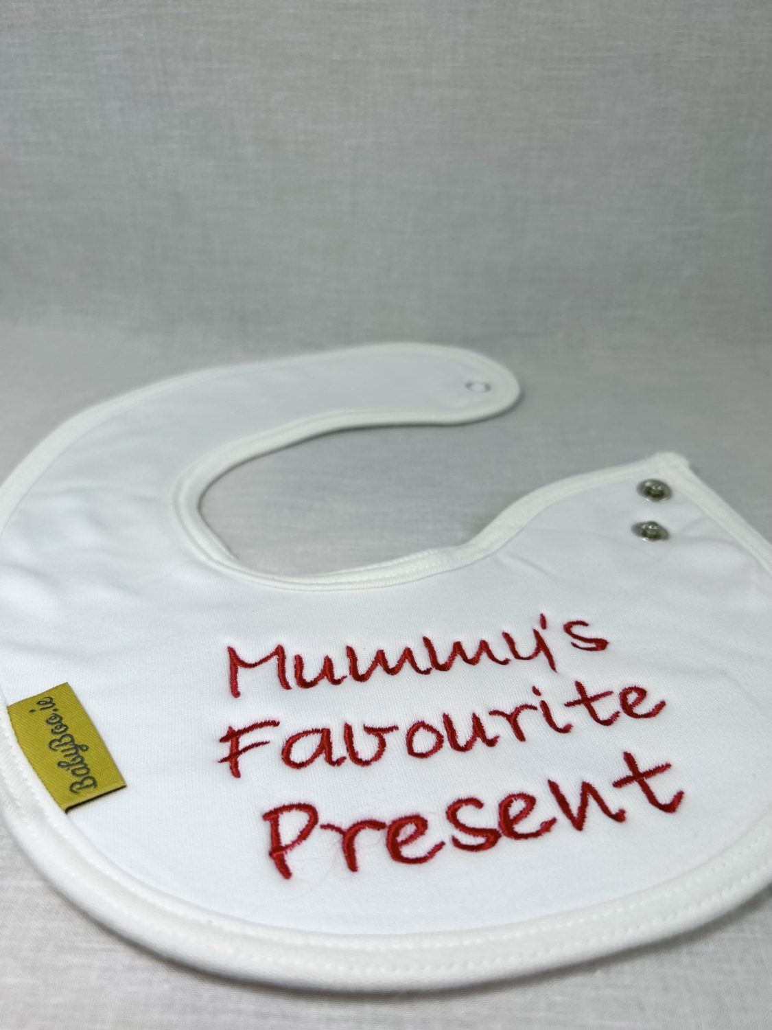 Favourite Present organic cotton LittleBoo newborn bib