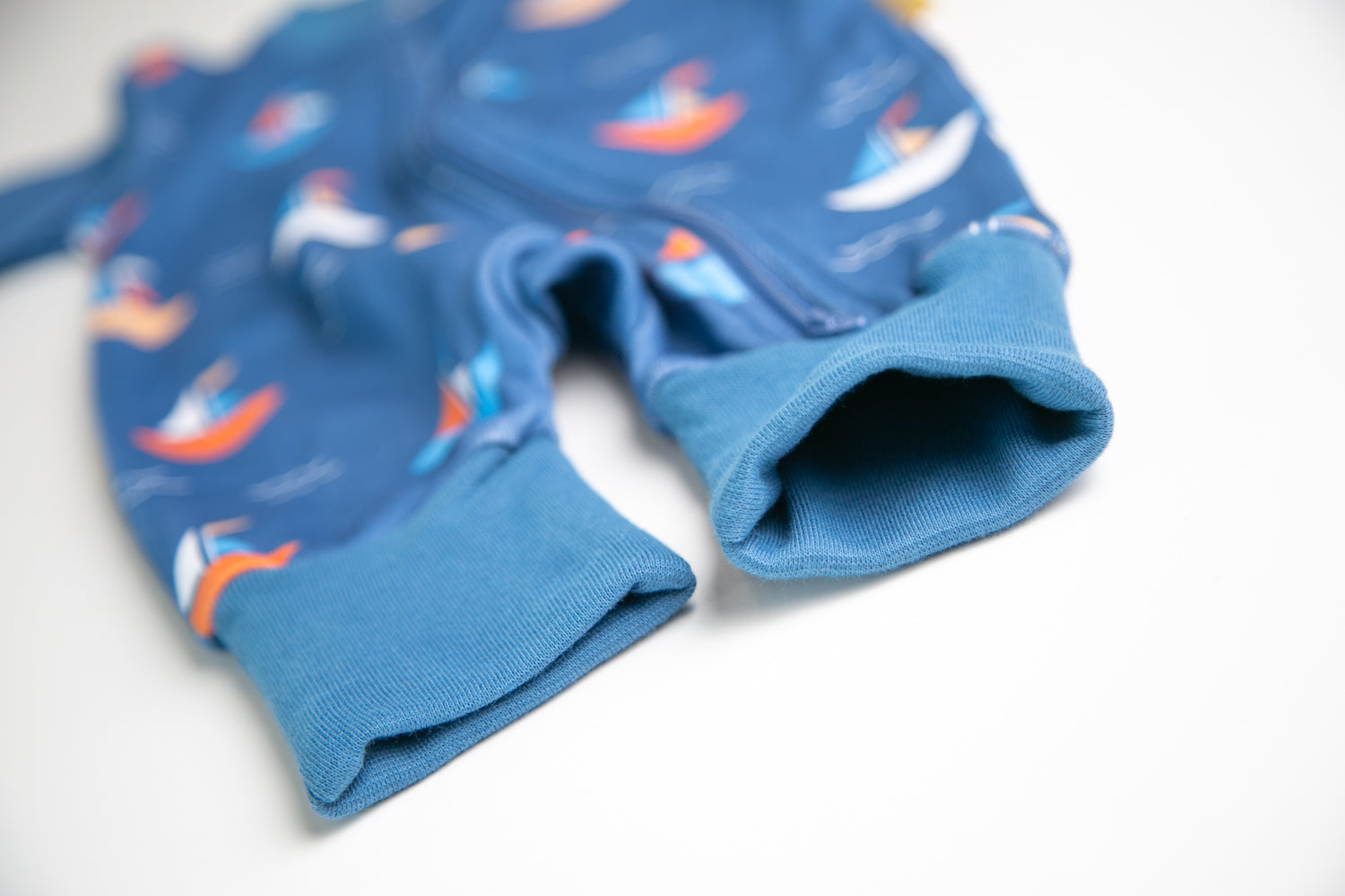 Sailboats organic cotton ZippyBoo suit
