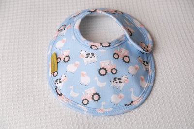 On the farm organic cotton LittleBoo baby bib