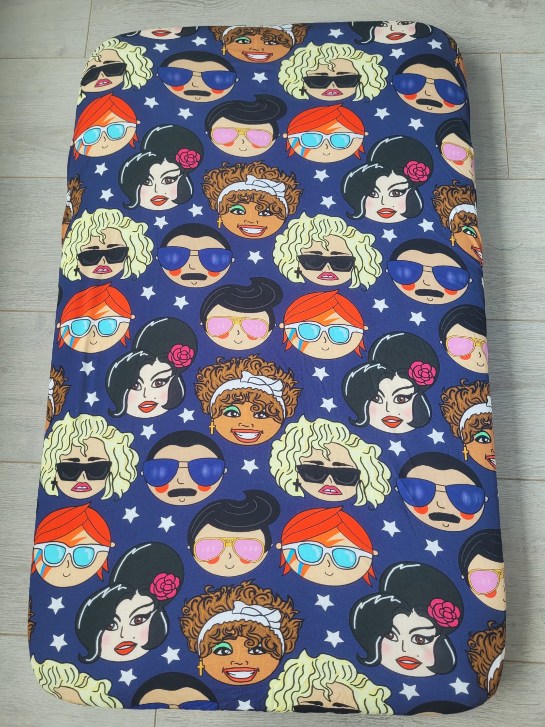 Music Icons organic cotton BeddyBoo fitted sheet