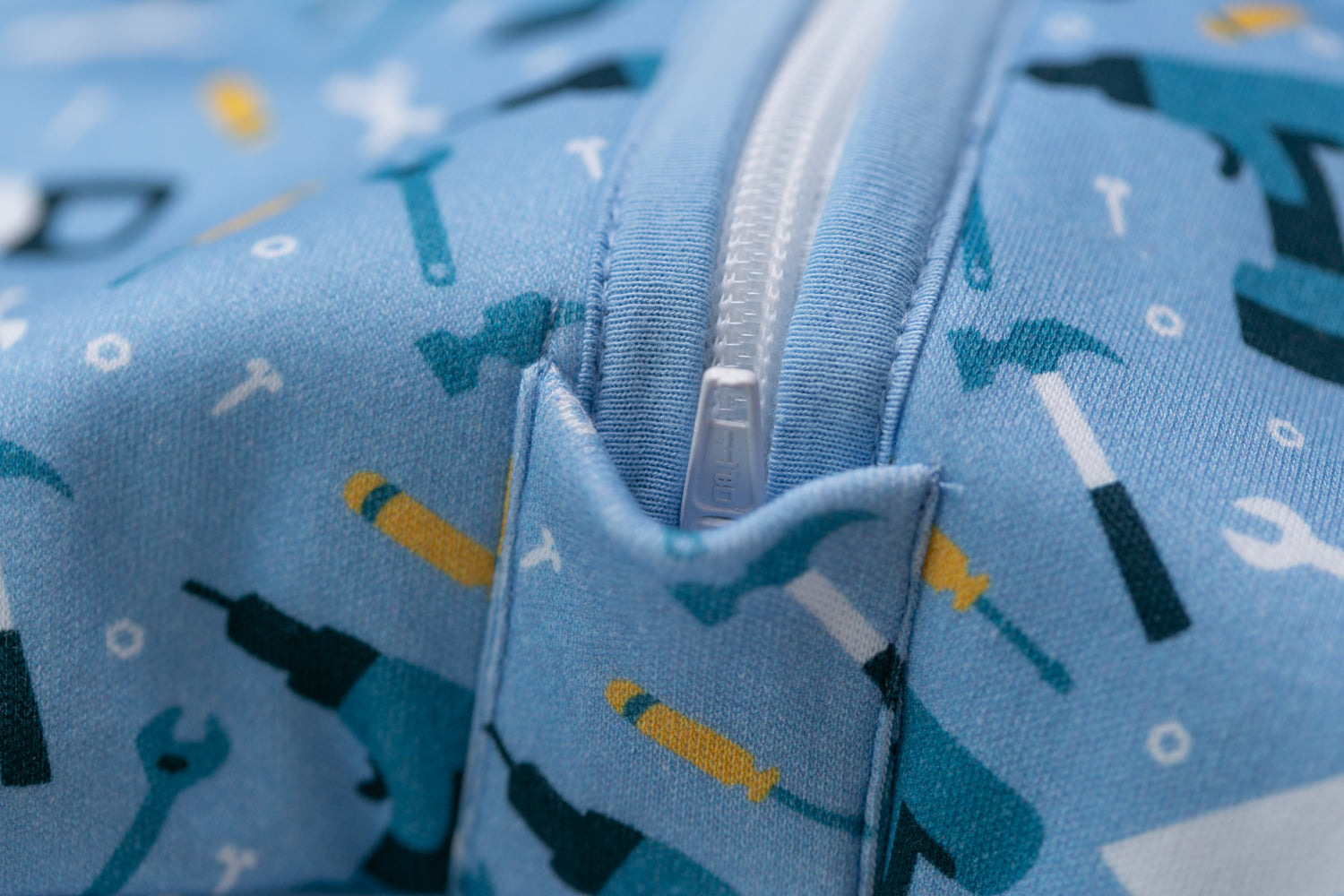 BuilderBoo organic cotton SnuggleBoo sleeping bag (1 tog)