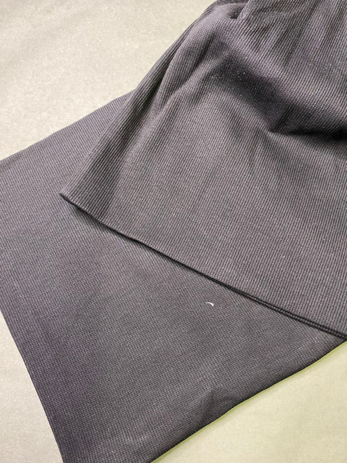 Black ribbed organic cotton BooLoop Scarf