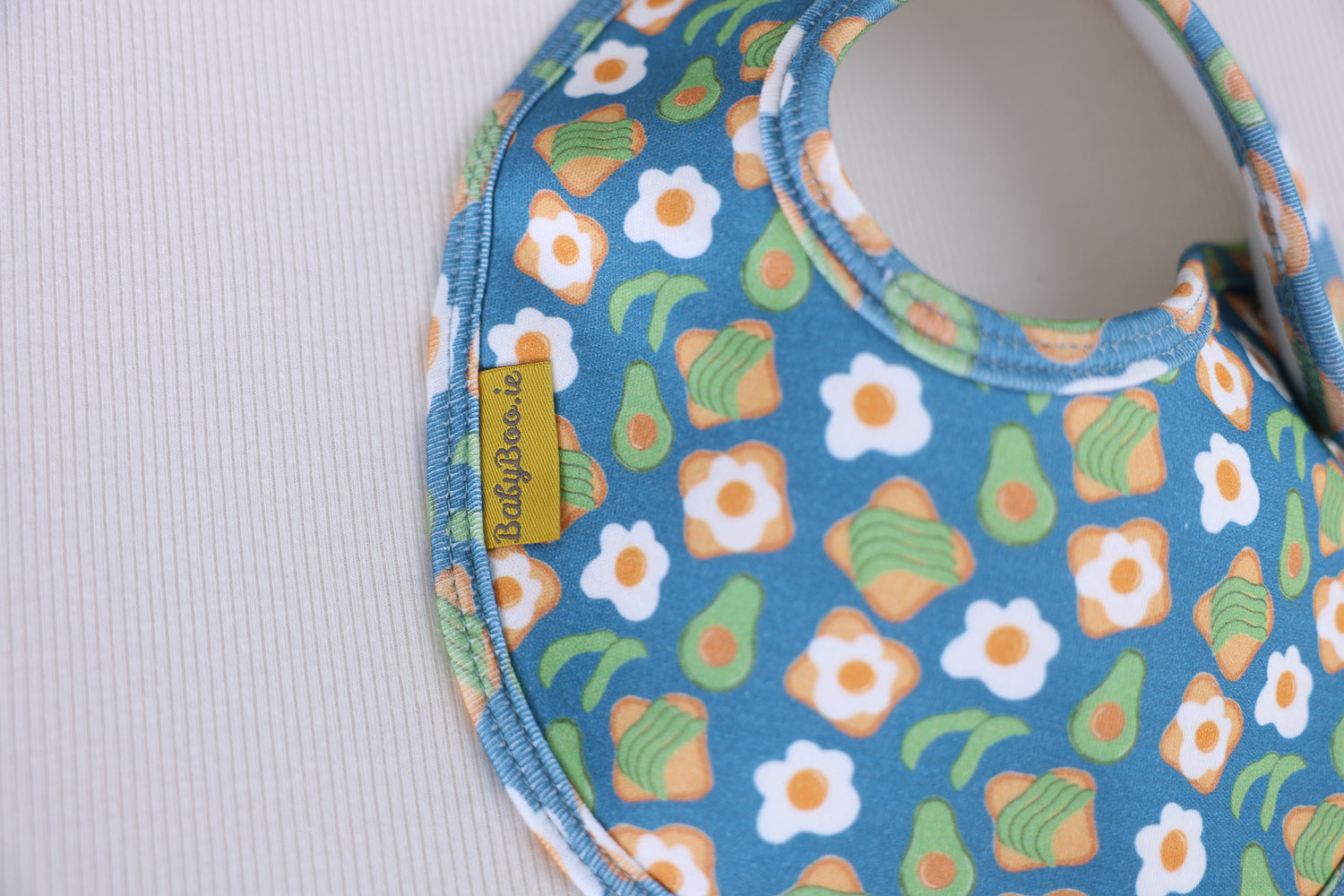 Avo Smiles organic cotton LittleBoo baby bib