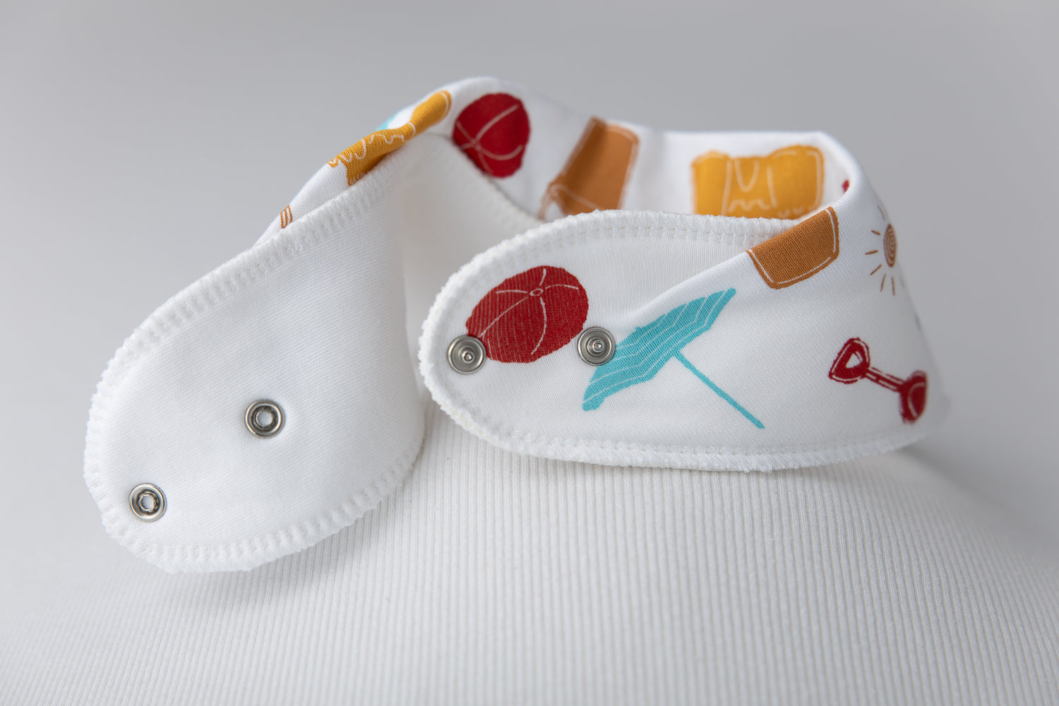 Sandy toes organic cotton DribbleBoo bandana bib