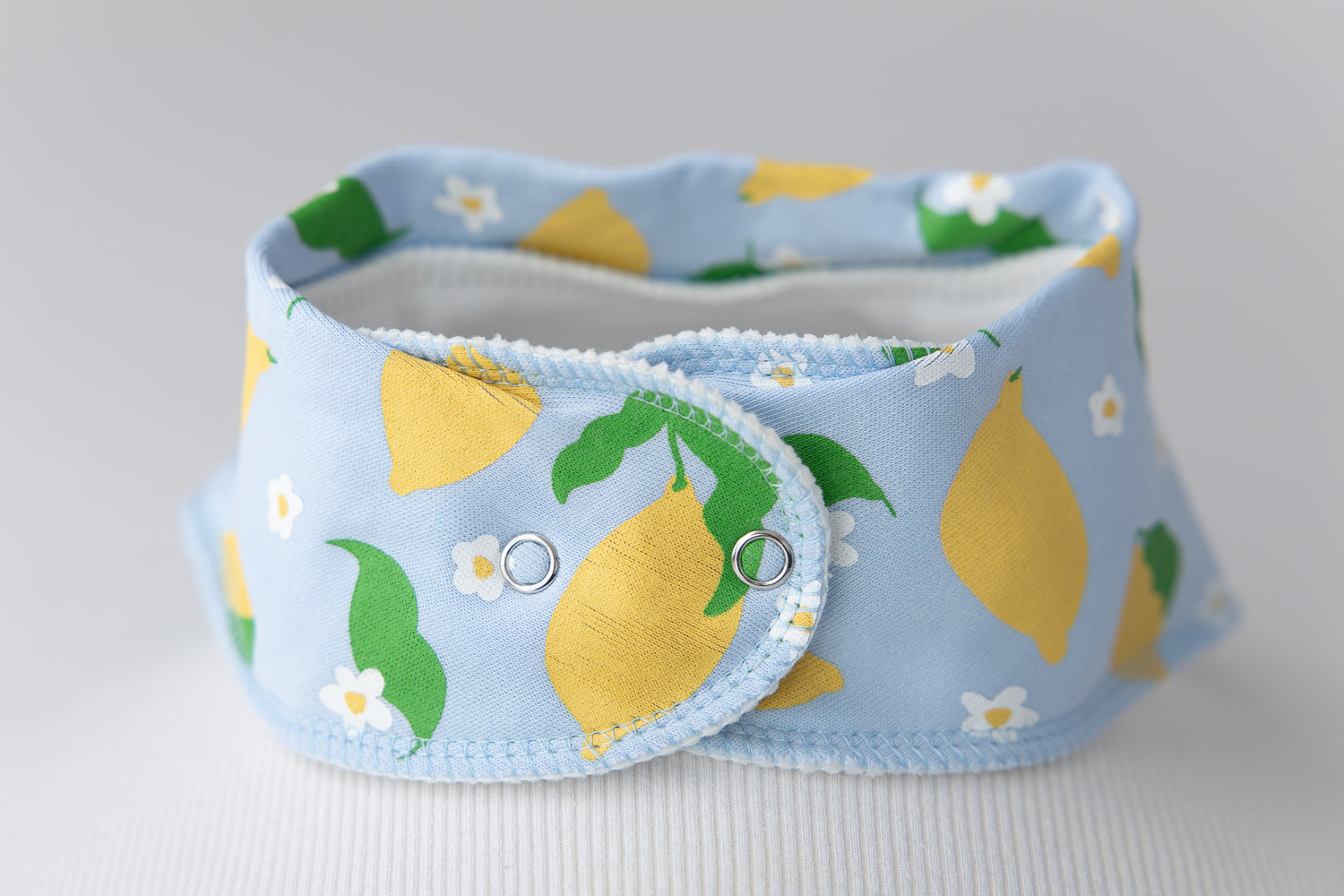 Tangy Lemons Organic Cotton DribbleBoo Bandana bib