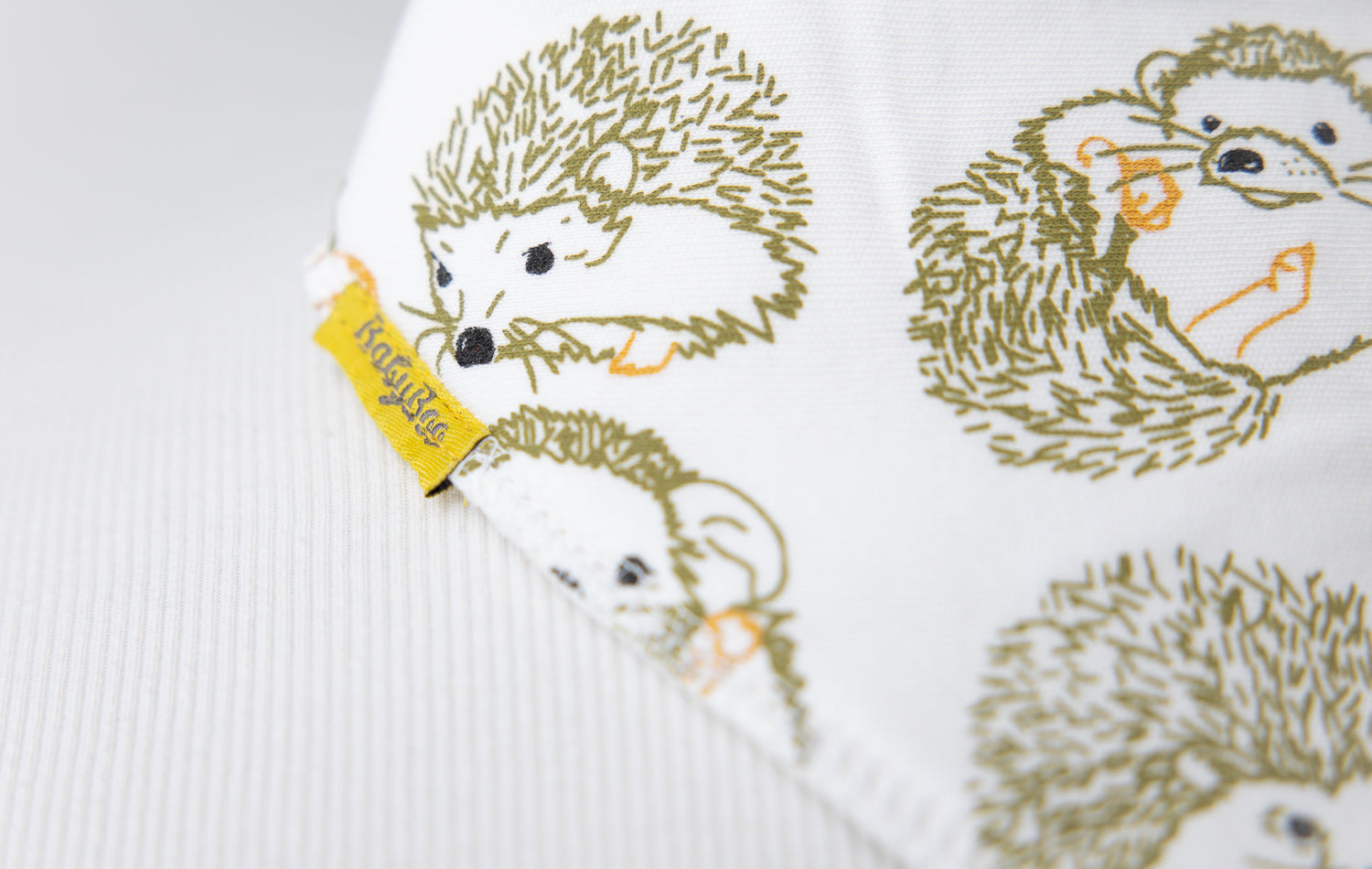Fauna Kids Hedgehog organic cotton DribbleBoo bandana bib