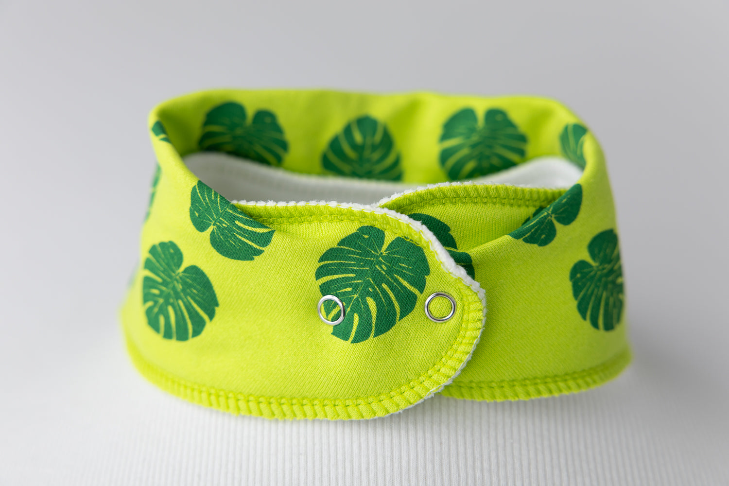 Fauna Monstera organic cotton DribbleBoo bandana bib