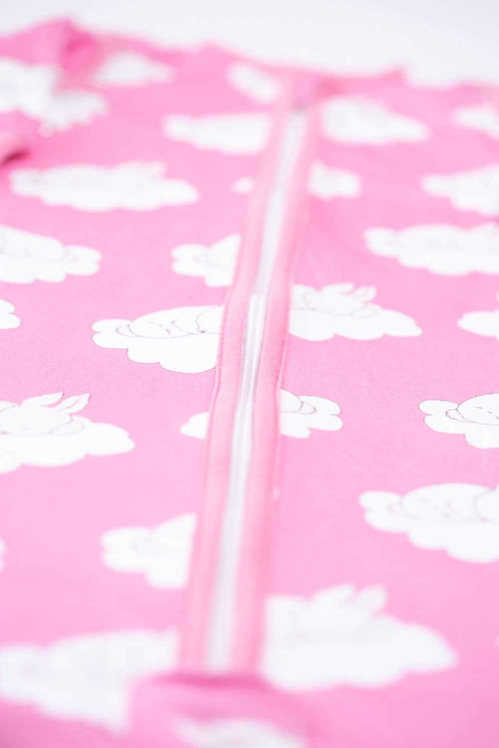 Sleepy bunnies organic cotton SnuggleBoo sleeping bag (2.5 tog)
