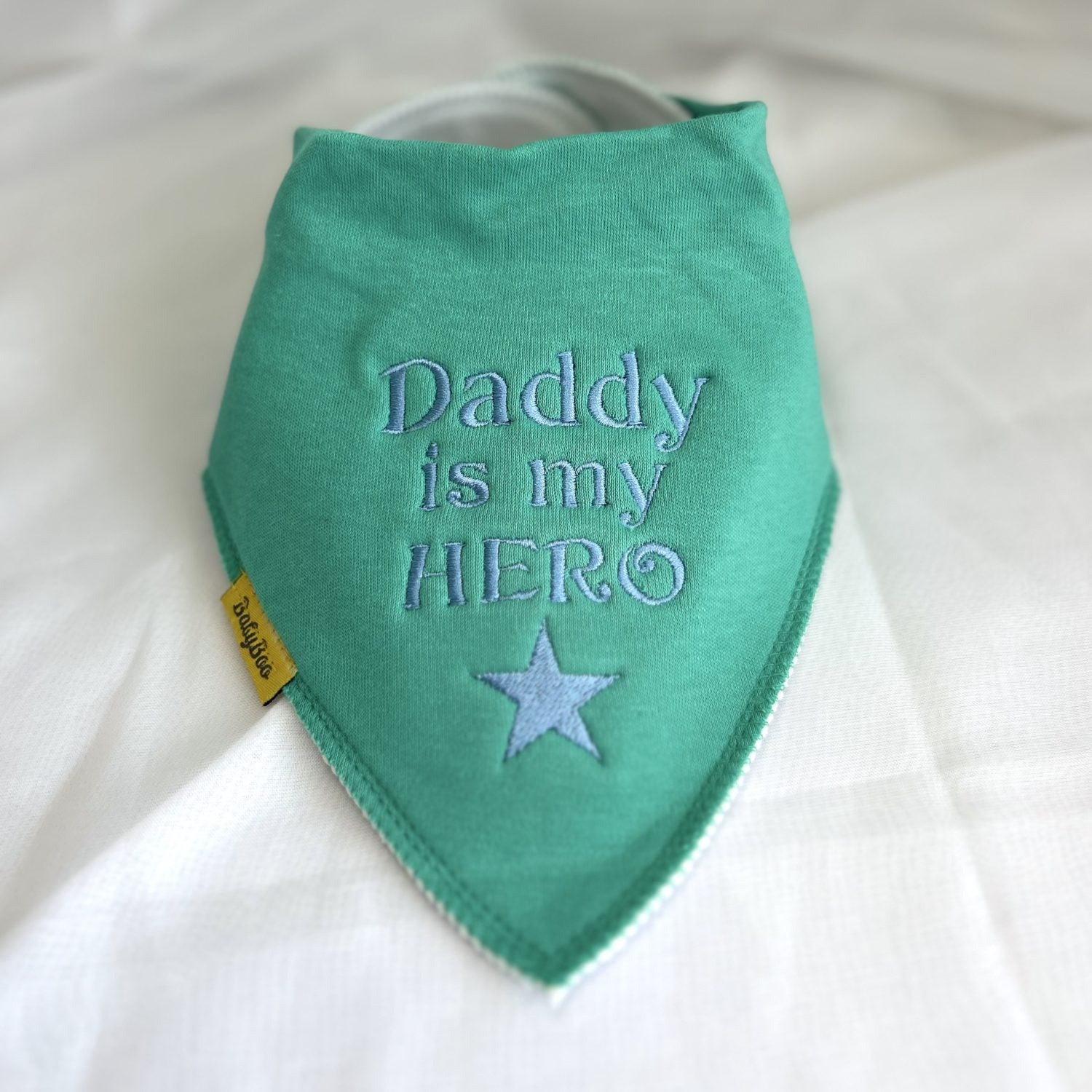 Hero Daddy/Mammy organic cotton bandana bib