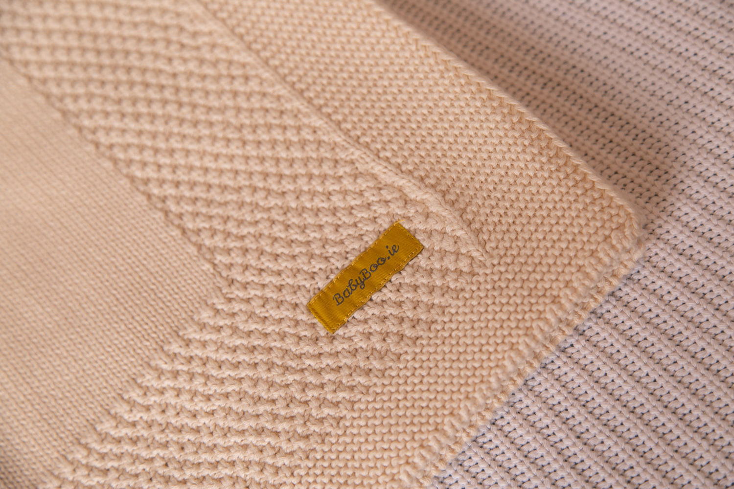 Organic cotton beautiful cream BlankieBoo
