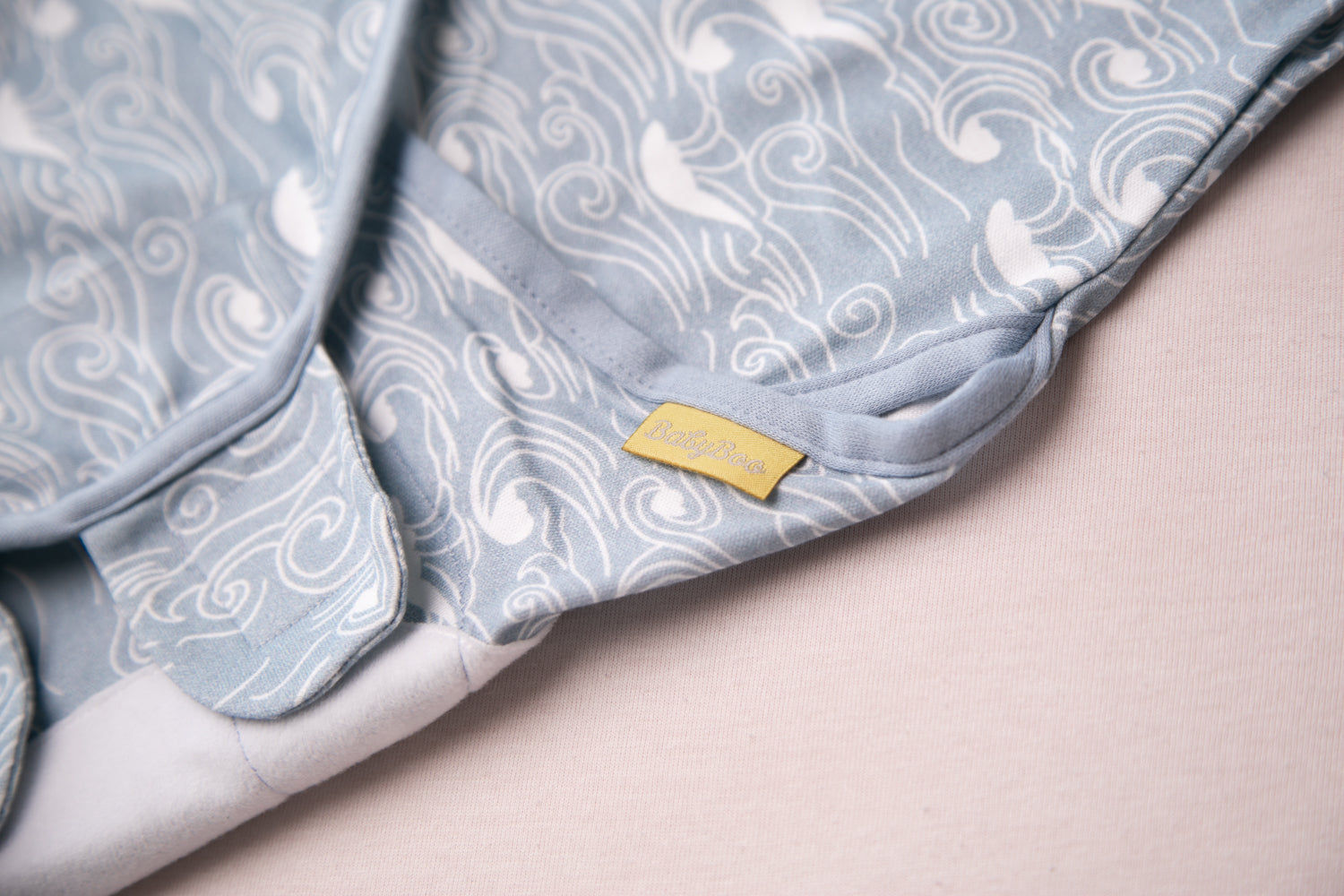 Waves organic cotton SwaddleBoo