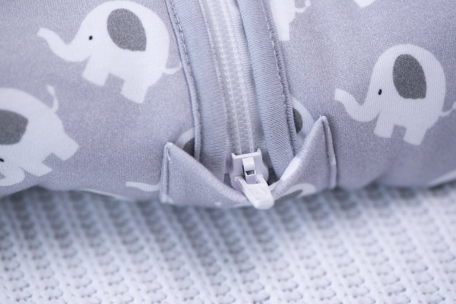 Ellie elephant organic cotton SnuggleBoo sleeping bag (2.5 tog)