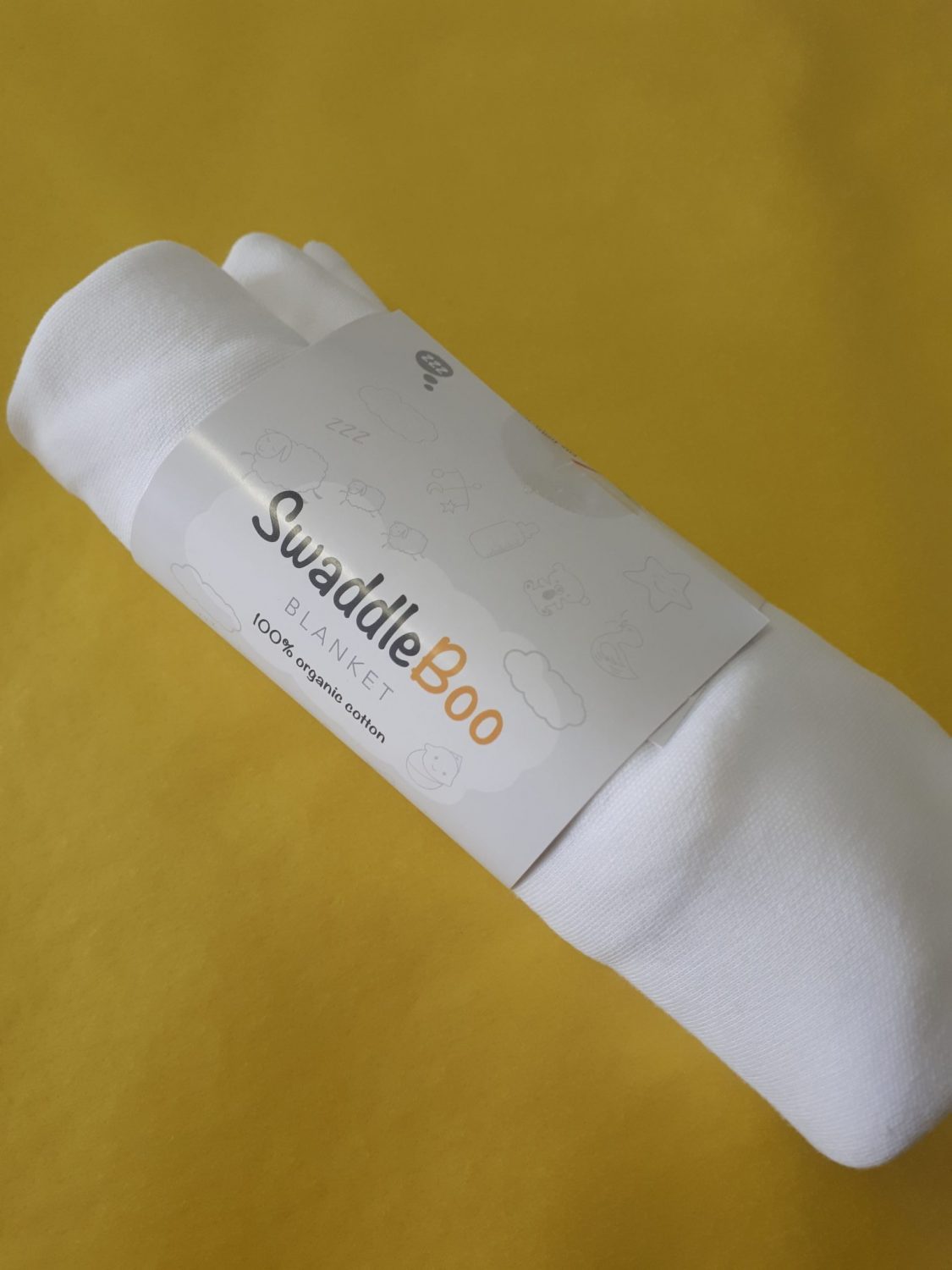 Pure white organic cotton SwaddleBoo
