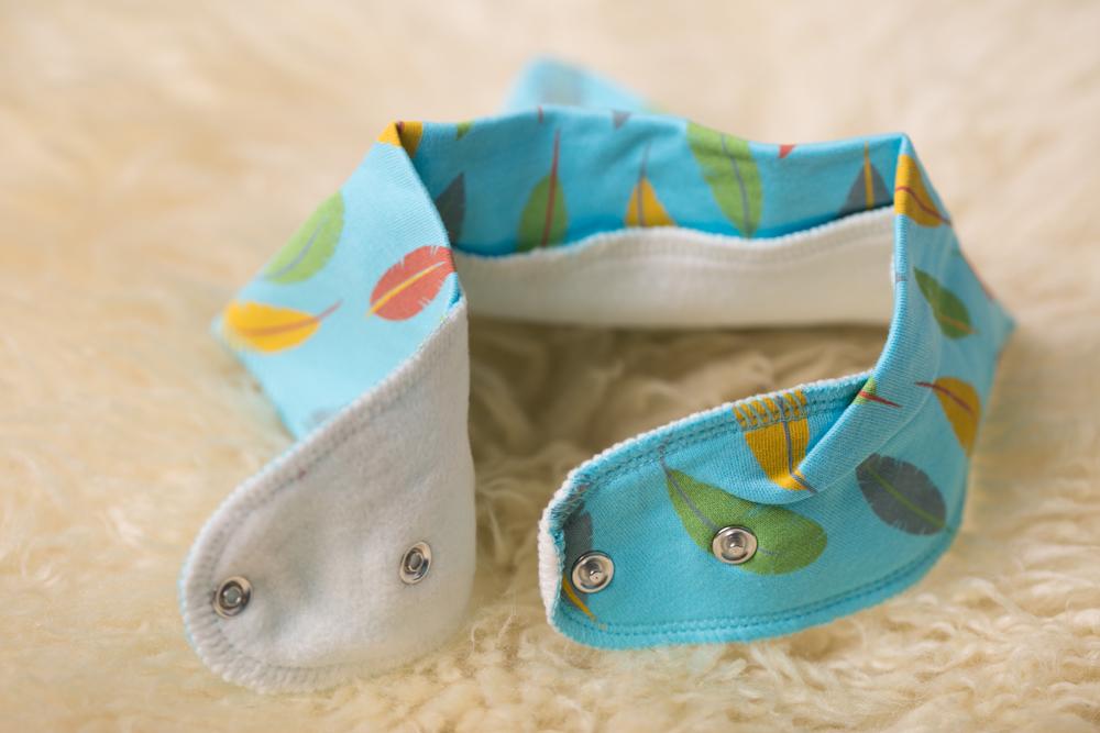 Turquoise feathers organic Cotton DribbleBoo bandana bib