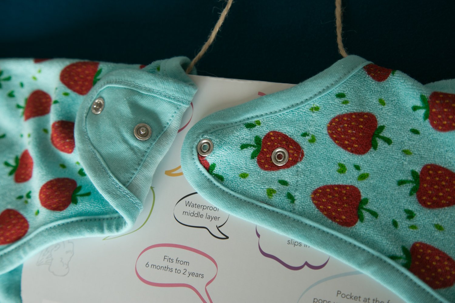 Turquoise Strawberries YummyBoo feeding bib
