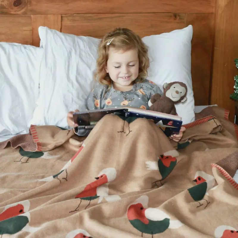 When Robins Appear Family Cuddle organic cotton blanket