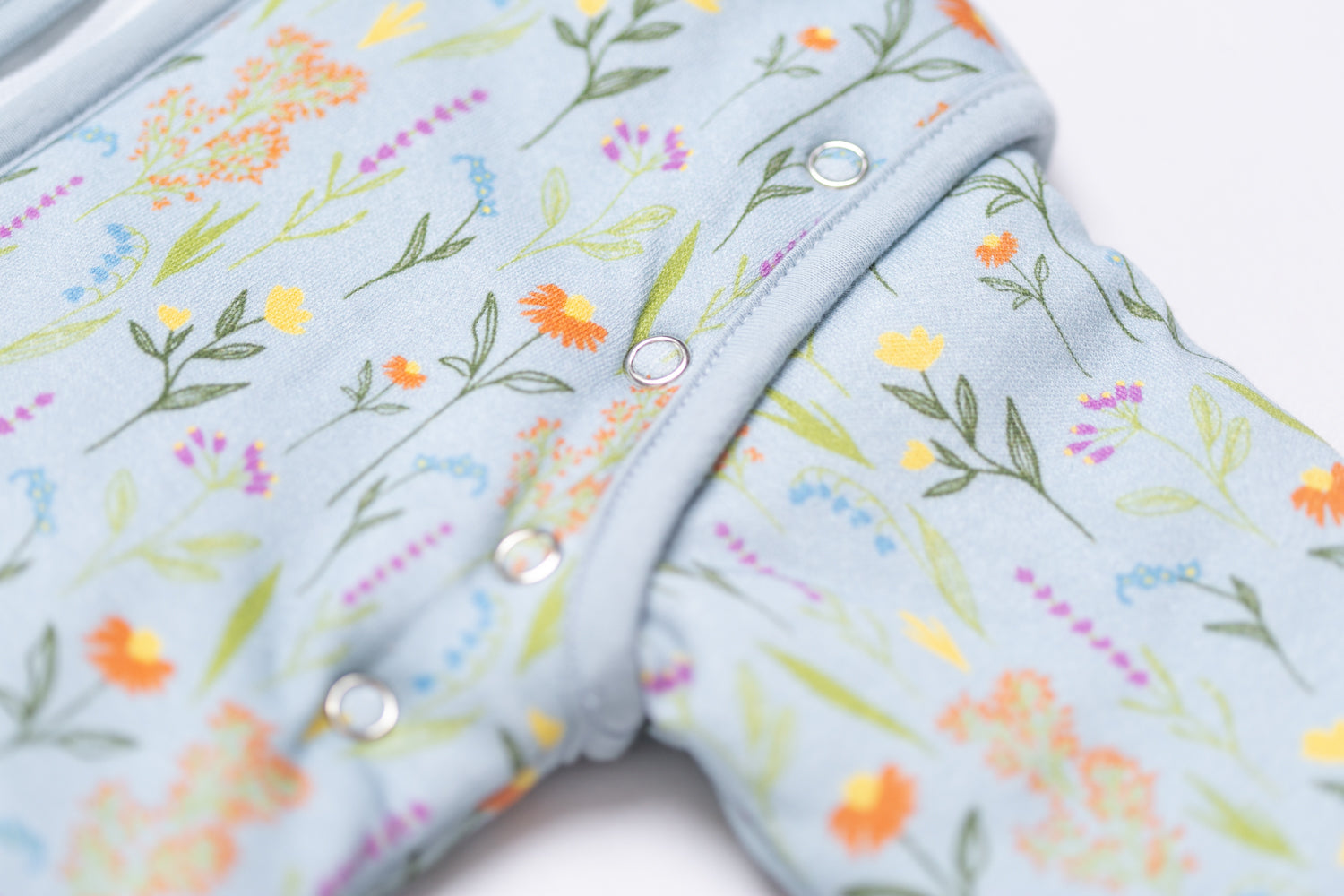 Wildflowers organic cotton SnuggleBoo sleeping bag (1 tog)