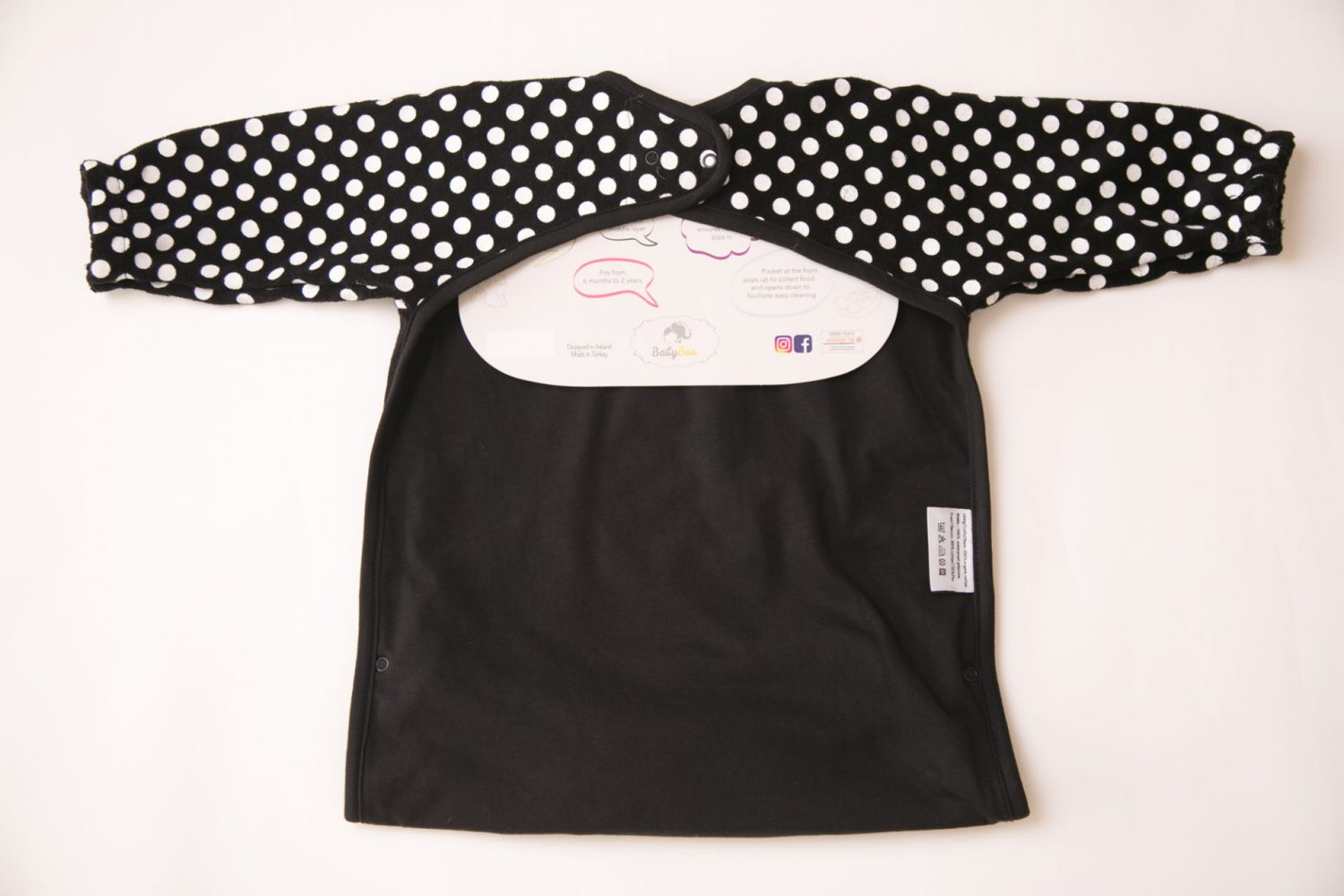Monochrome dotty YummyBoo feeding bib