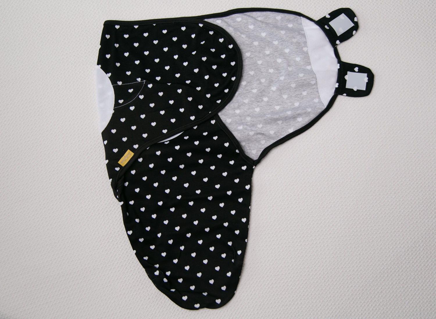 Monochrome hearts organic cotton SwaddleBoo