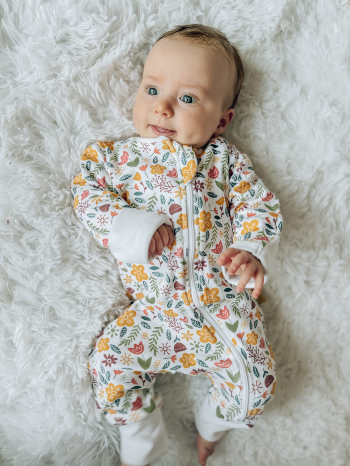 "Going home outfit" baby shower gift box