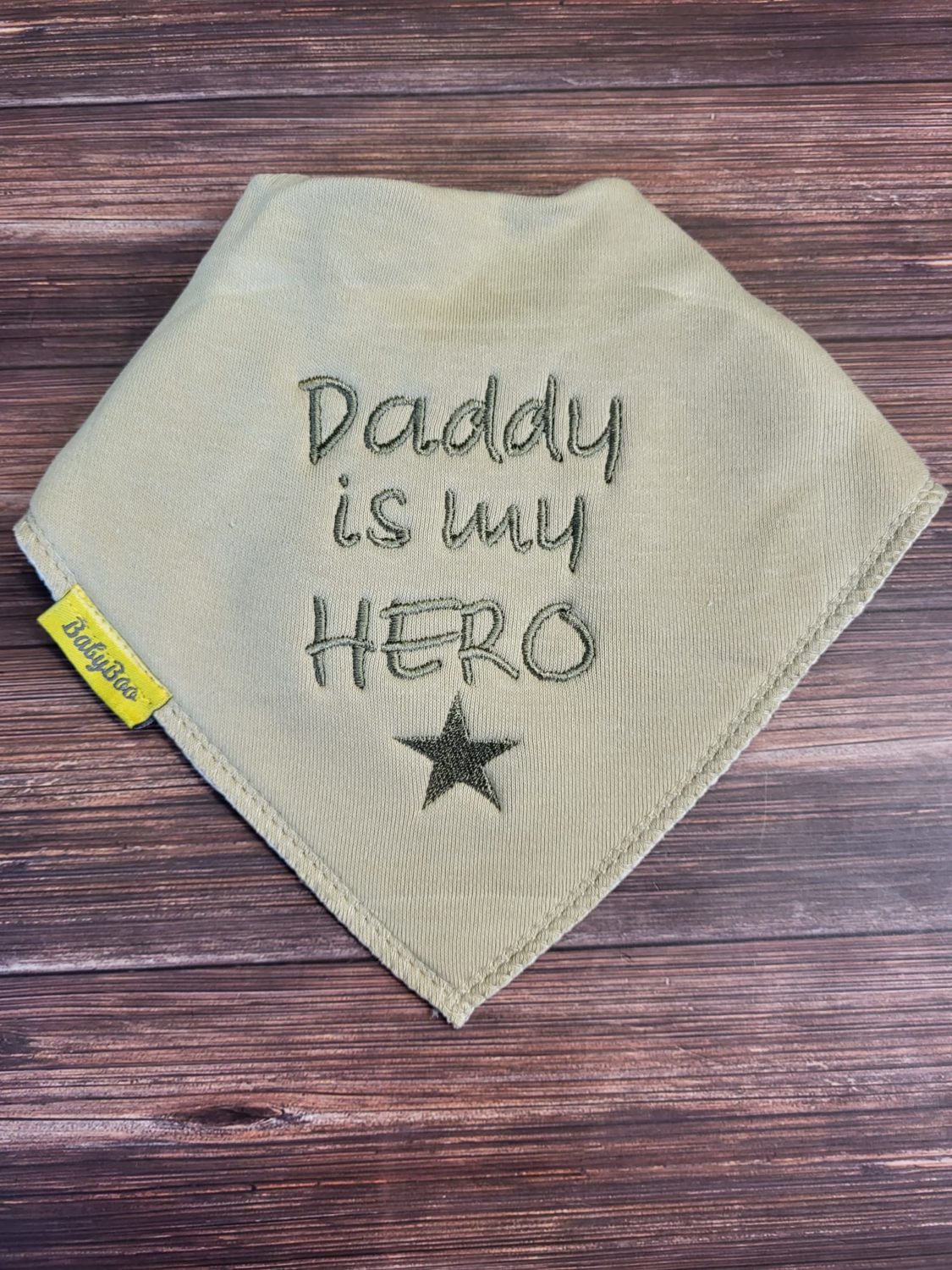 Hero Daddy/Mammy organic cotton bandana bib