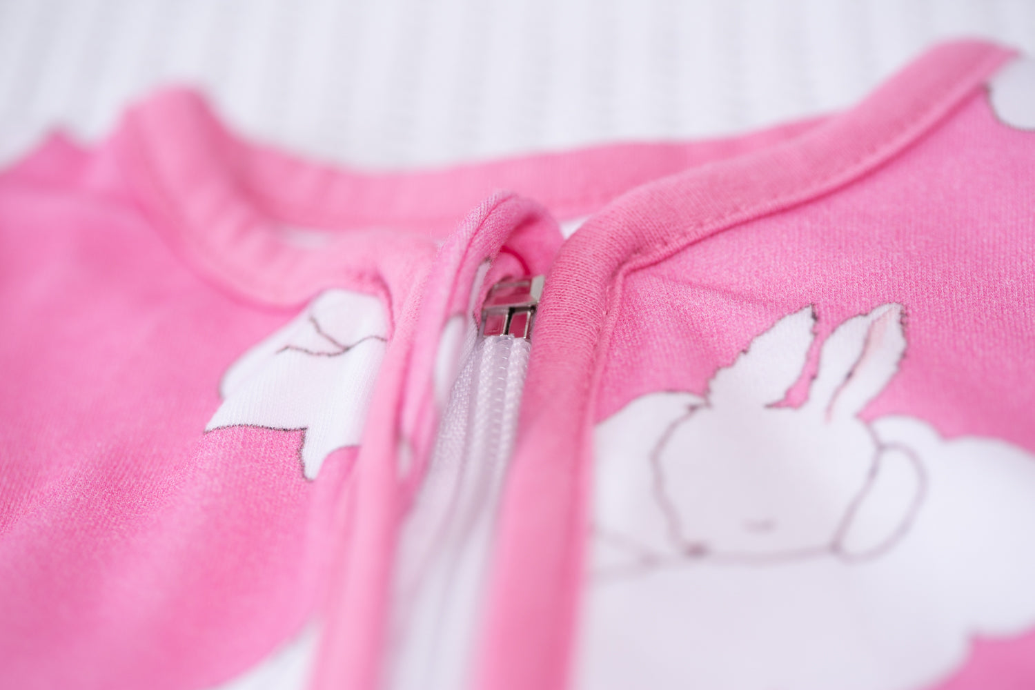 Sleepy bunnies organic cotton SnuggleBoo sleeping bag (2.5 tog)