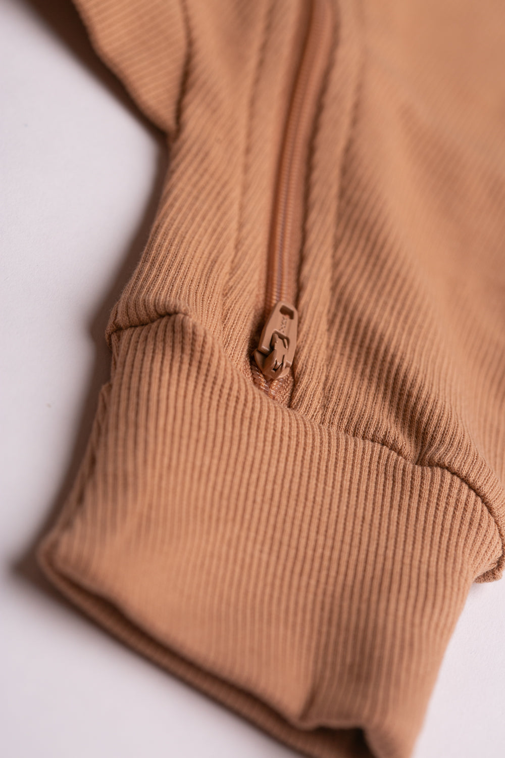 Caramel ribbed organic cotton ZippyBoo suit