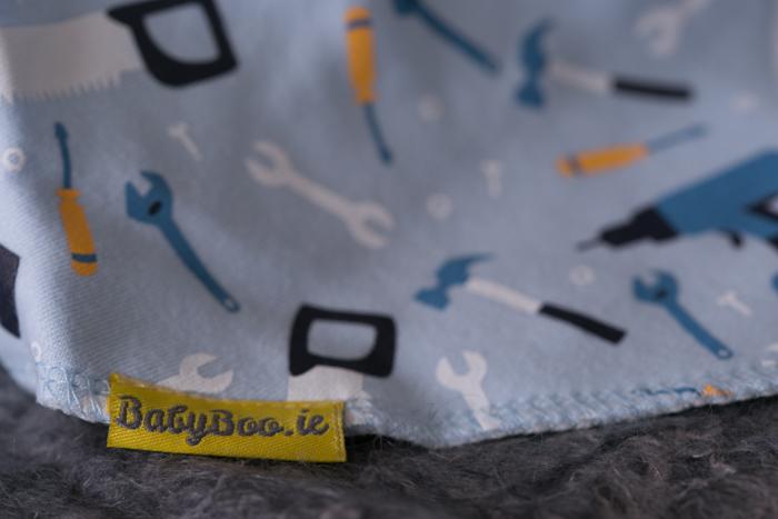 Builder boo organic cotton DribbleBoo bandana bib