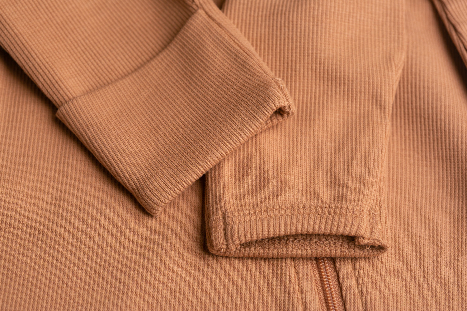 Caramel ribbed organic cotton ZippyBoo suit
