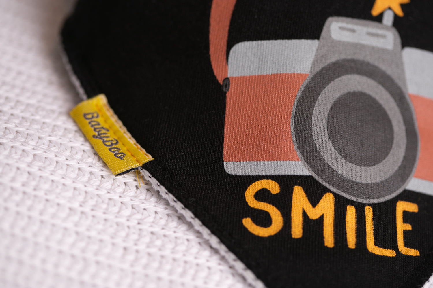 Selfie organic cotton bandana bib