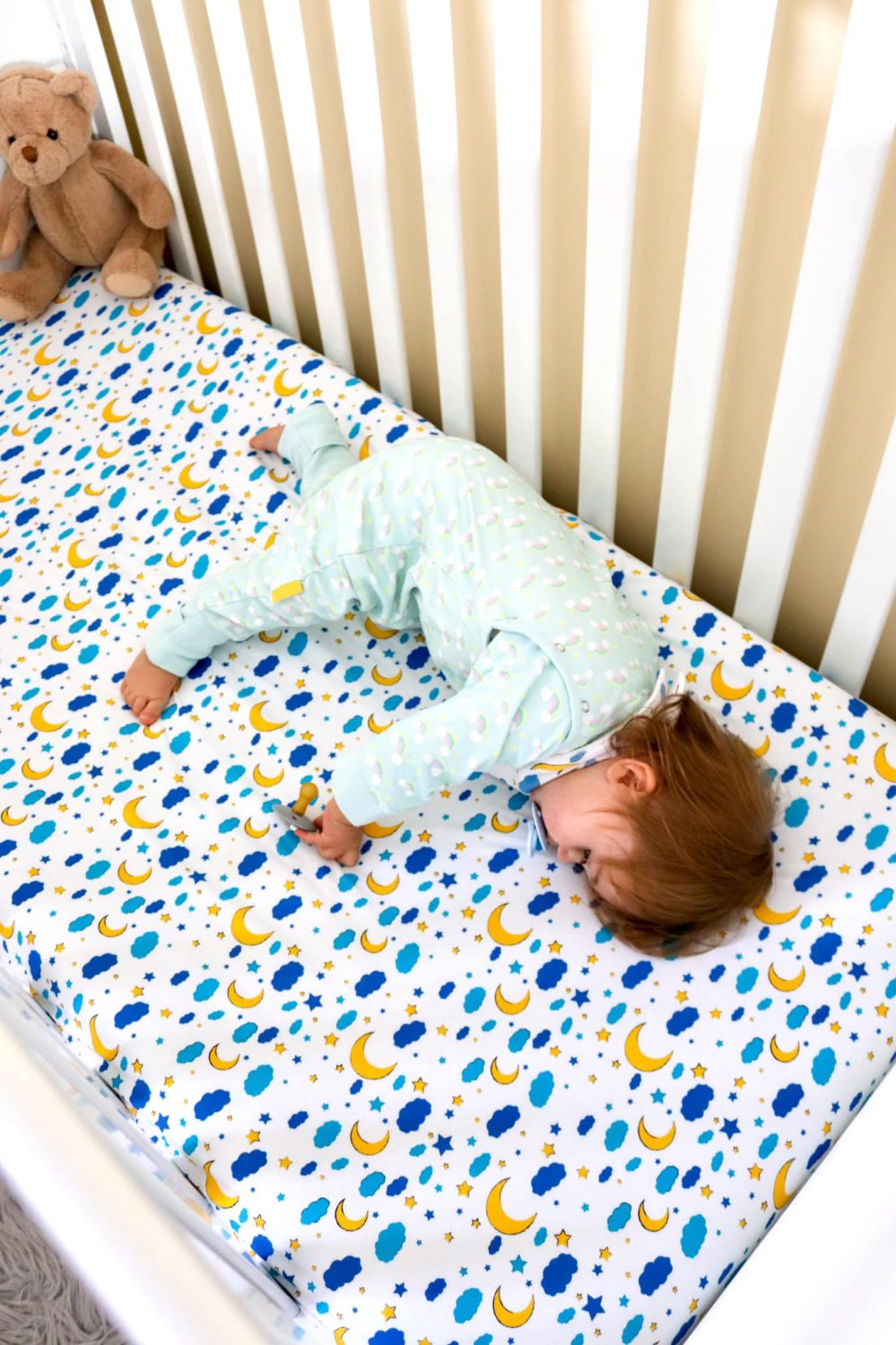 Moon & Stars organic cotton BeddyBoo fitted sheet