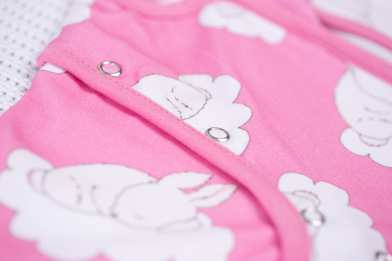 Sleepy bunnies organic cotton SnuggleBoo sleeping bag (2.5 tog)