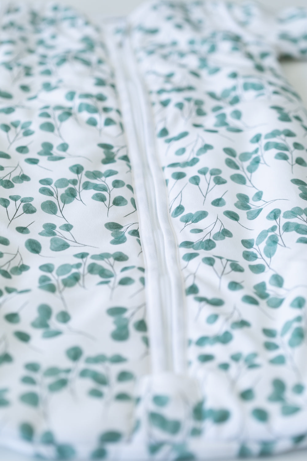 Eucalyptus organic cotton SnuggleBoo sleeping bag (1 tog)