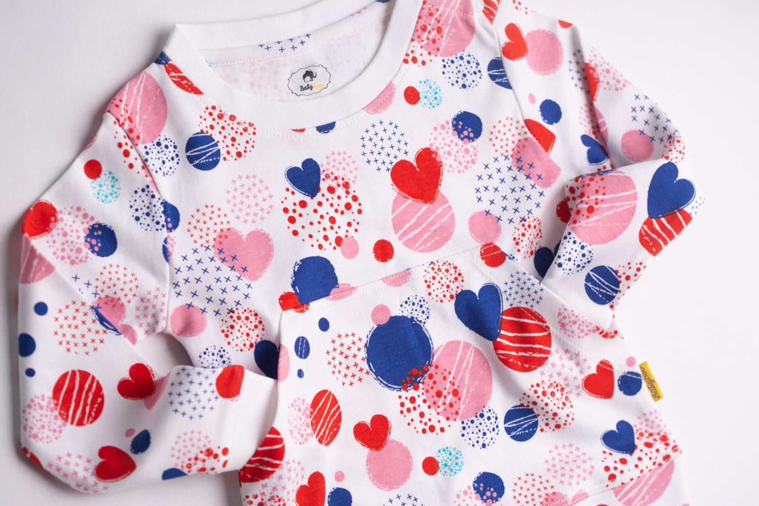 Abstract hearts organic cotton loungewear set
