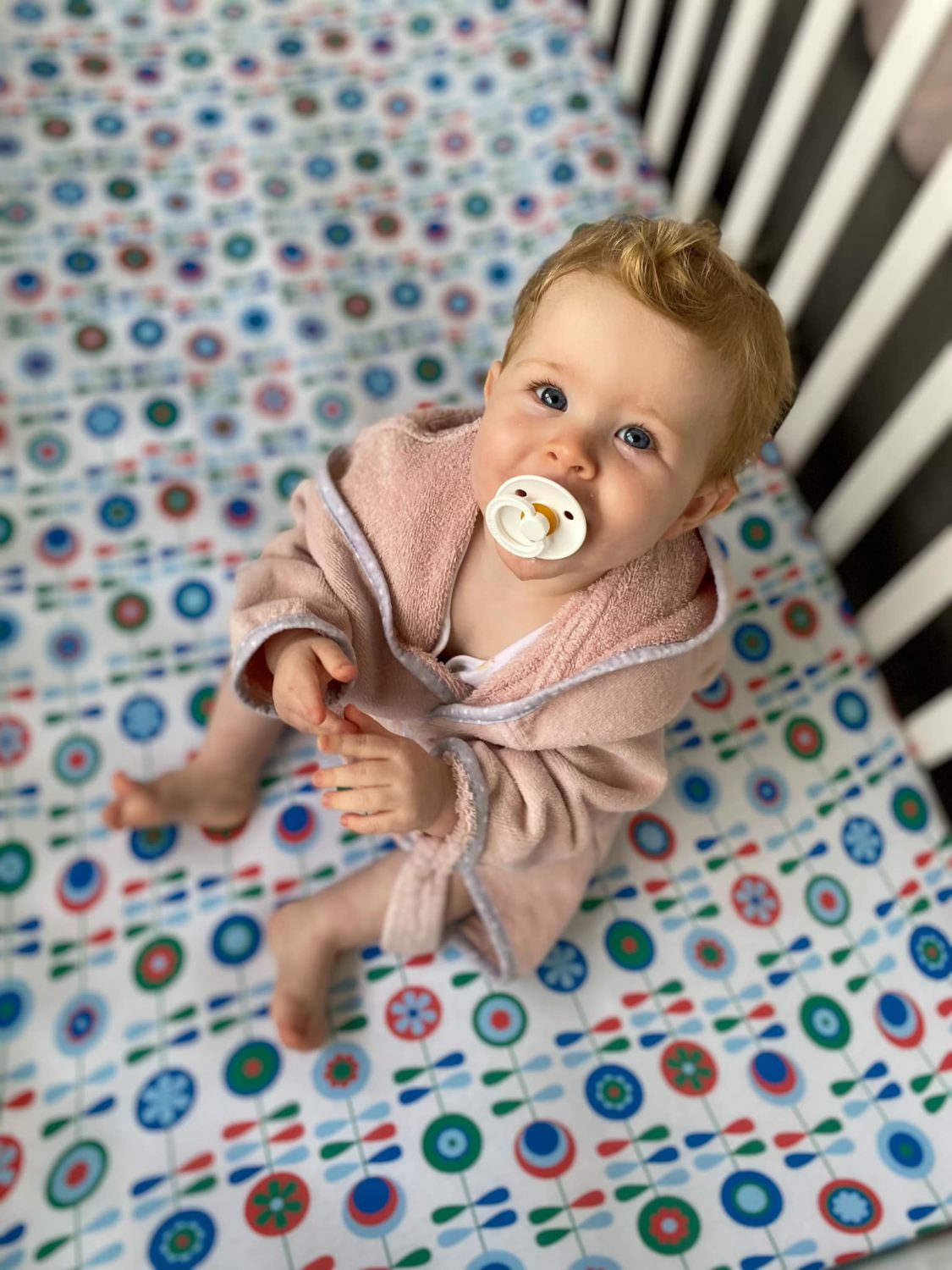 Scandinavian flowers organic cotton BeddyBoo fitted sheet