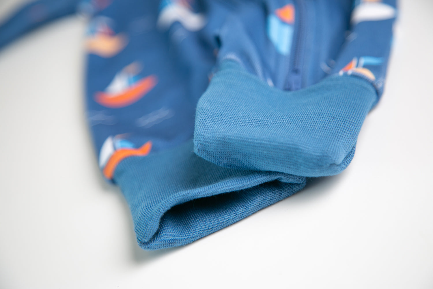 Sailboats organic cotton ZippyBoo suit