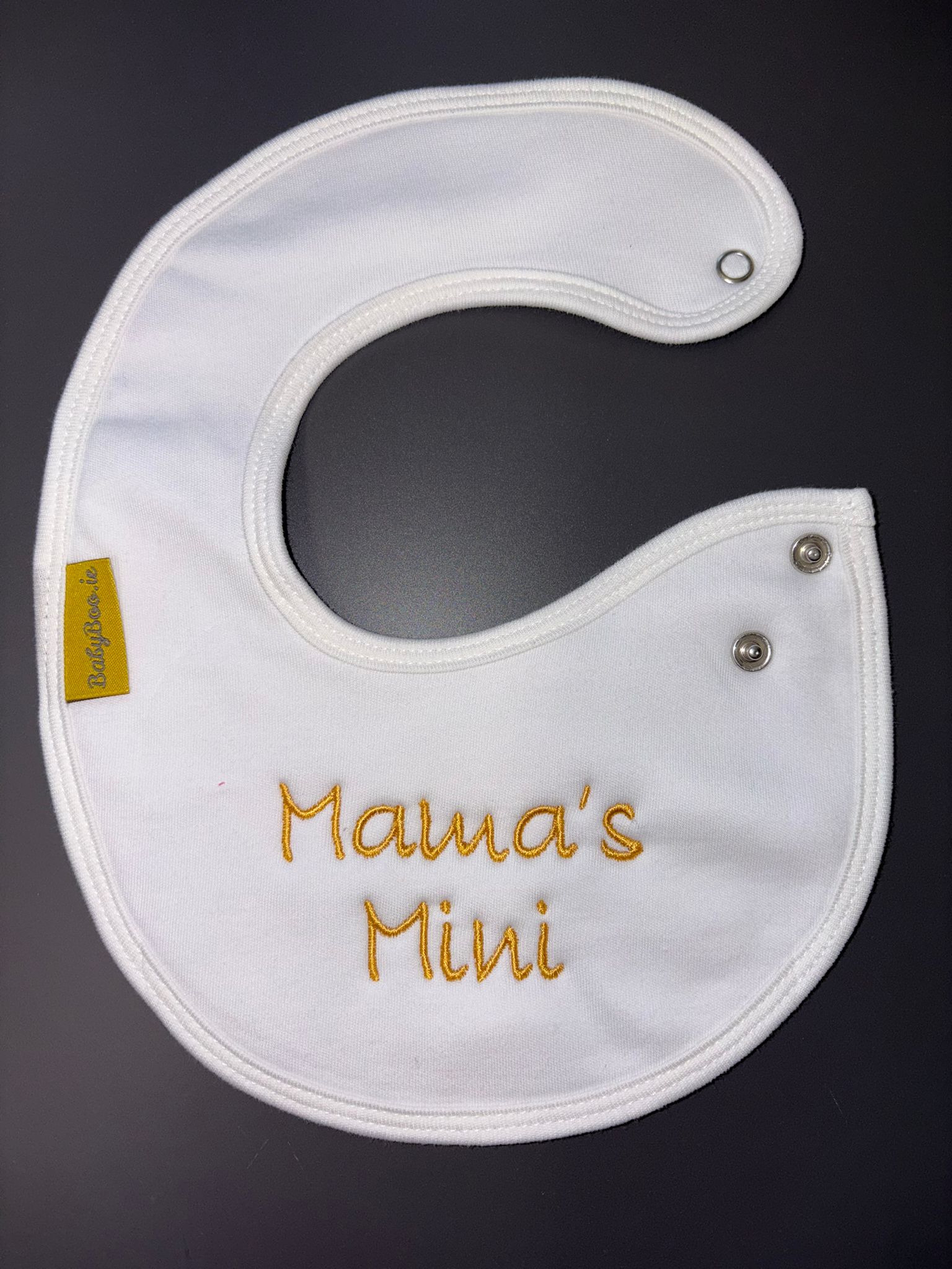 Mama's Mini organic cotton LittleBoo newborn bib