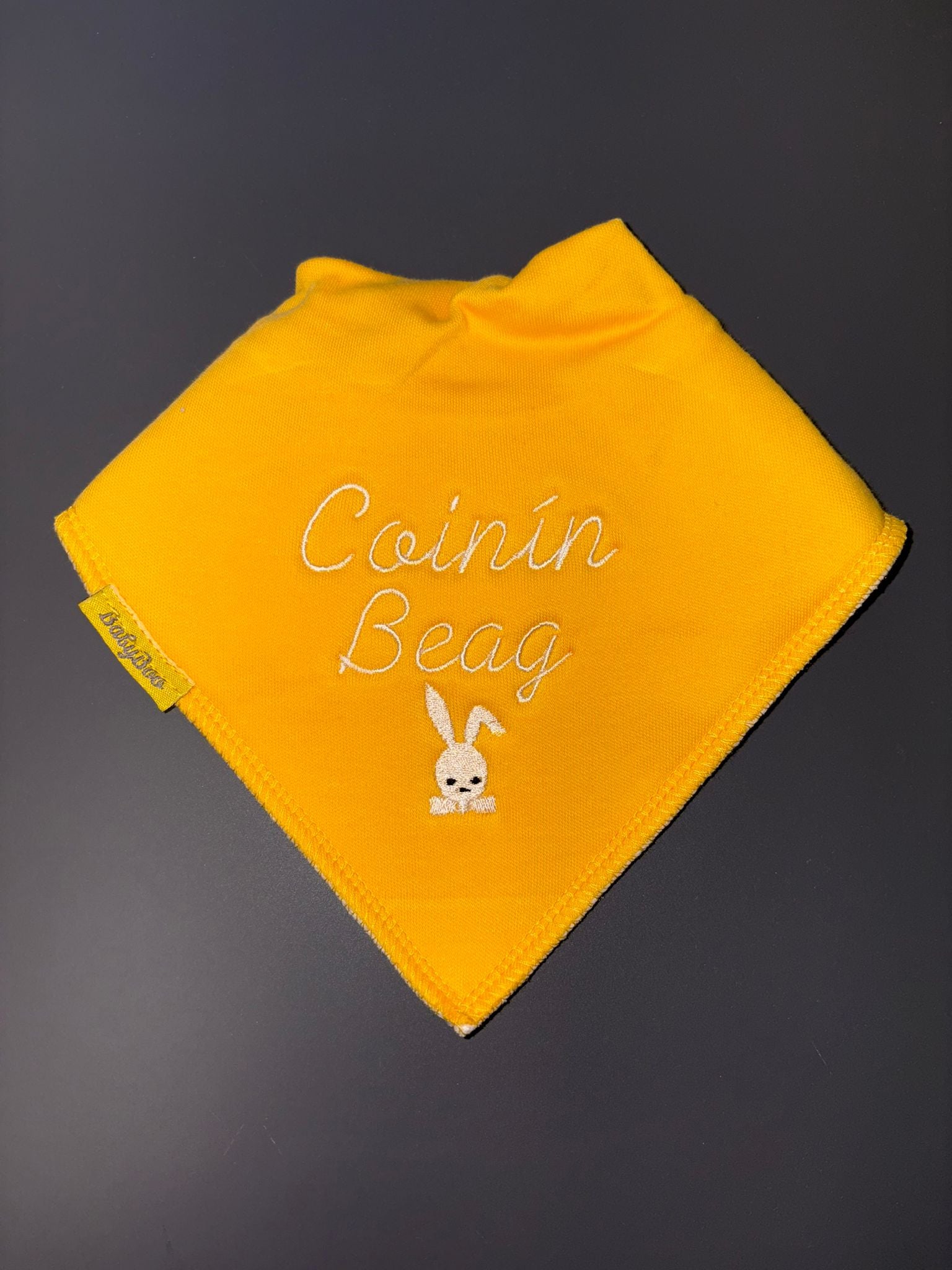 Coinín Beag organic cotton bandana bib
