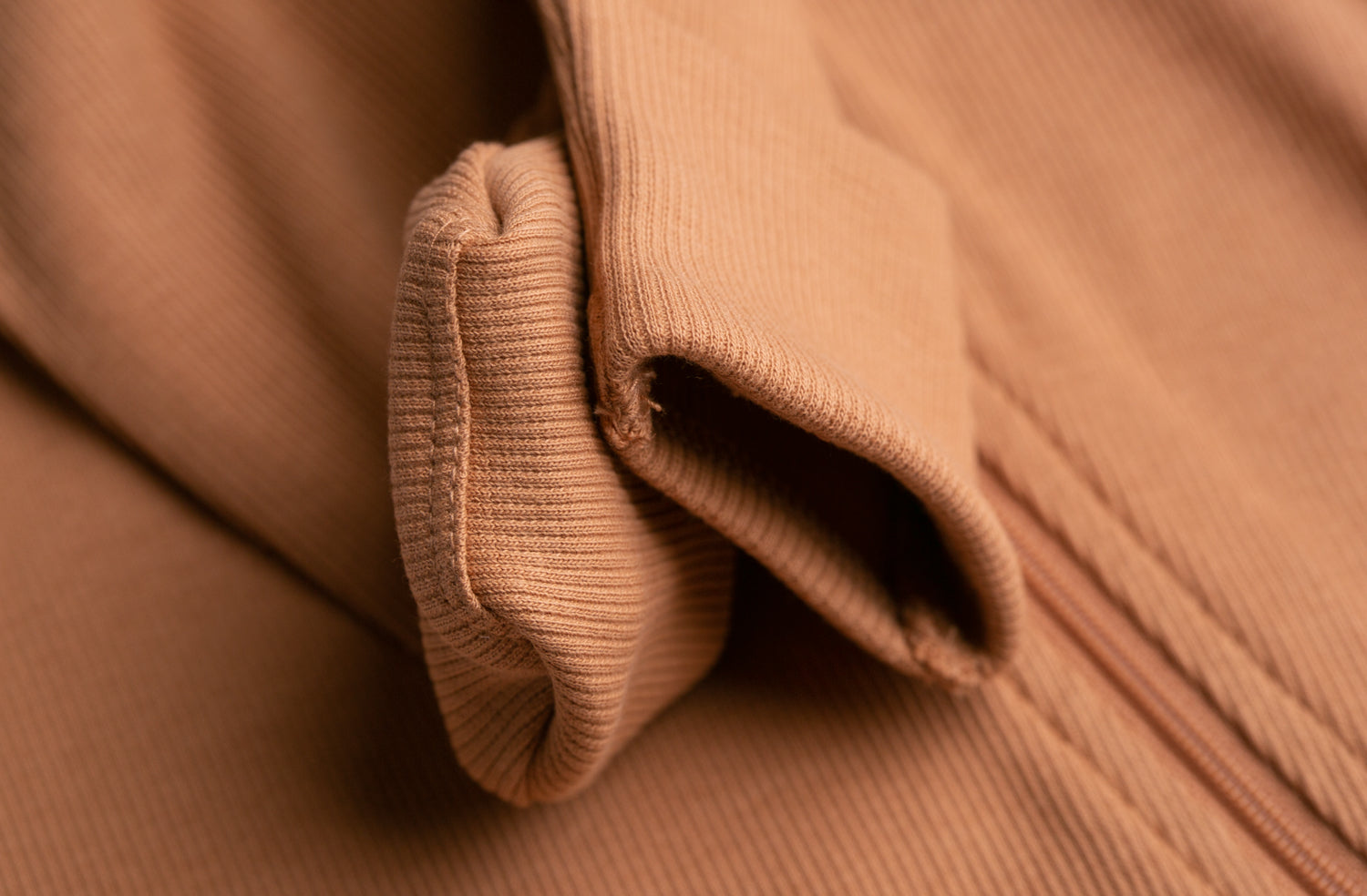 Caramel ribbed organic cotton ZippyBoo suit