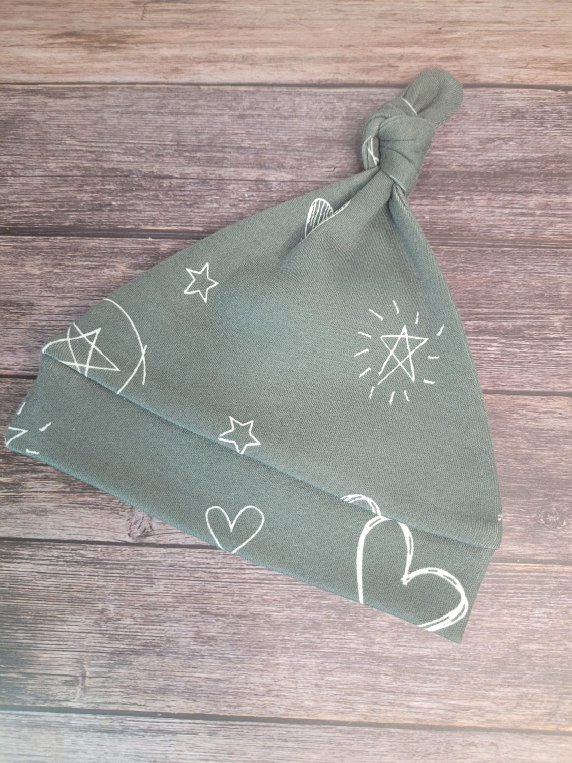 Grey doodling organic cotton Knot hat