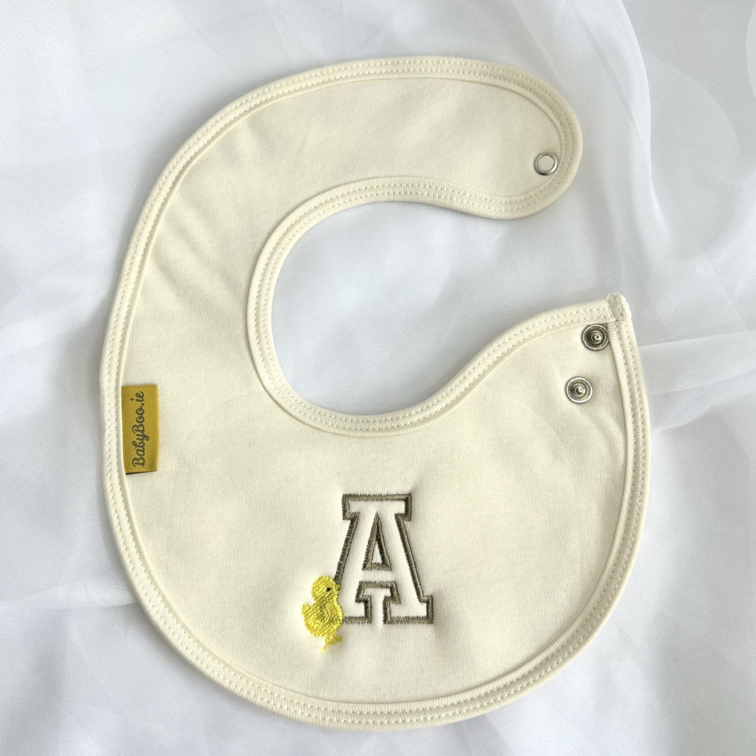 Letterman Organic Cotton LittleBoo newborn bib