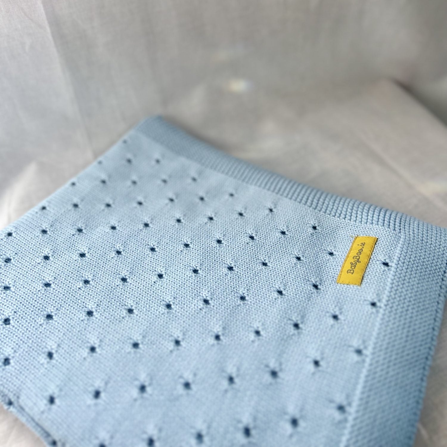 Organic cotton baby blue cellular BlankieBoo