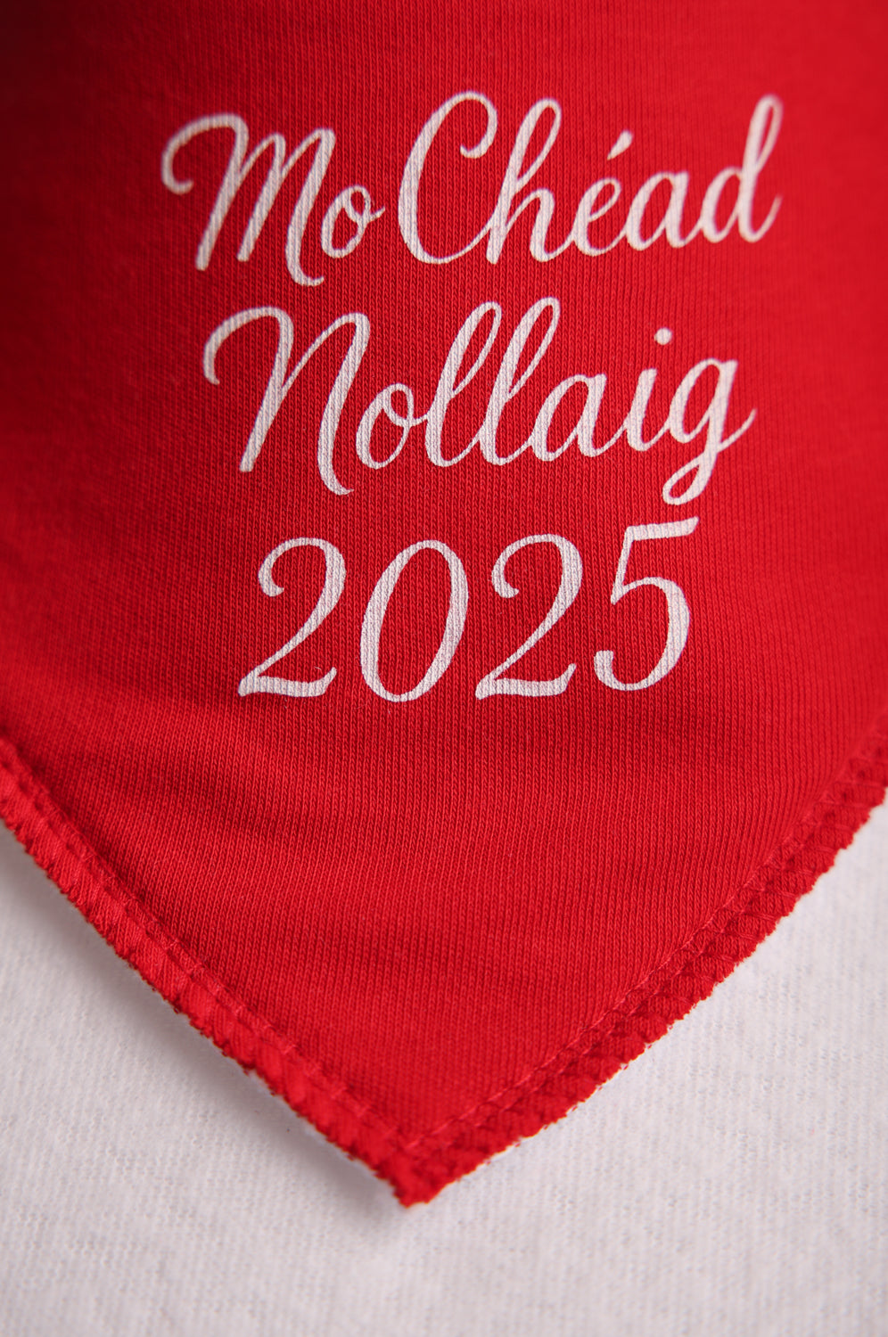Red Chéad Nollaig 2025 organic cotton DribbleBoo bandana bib