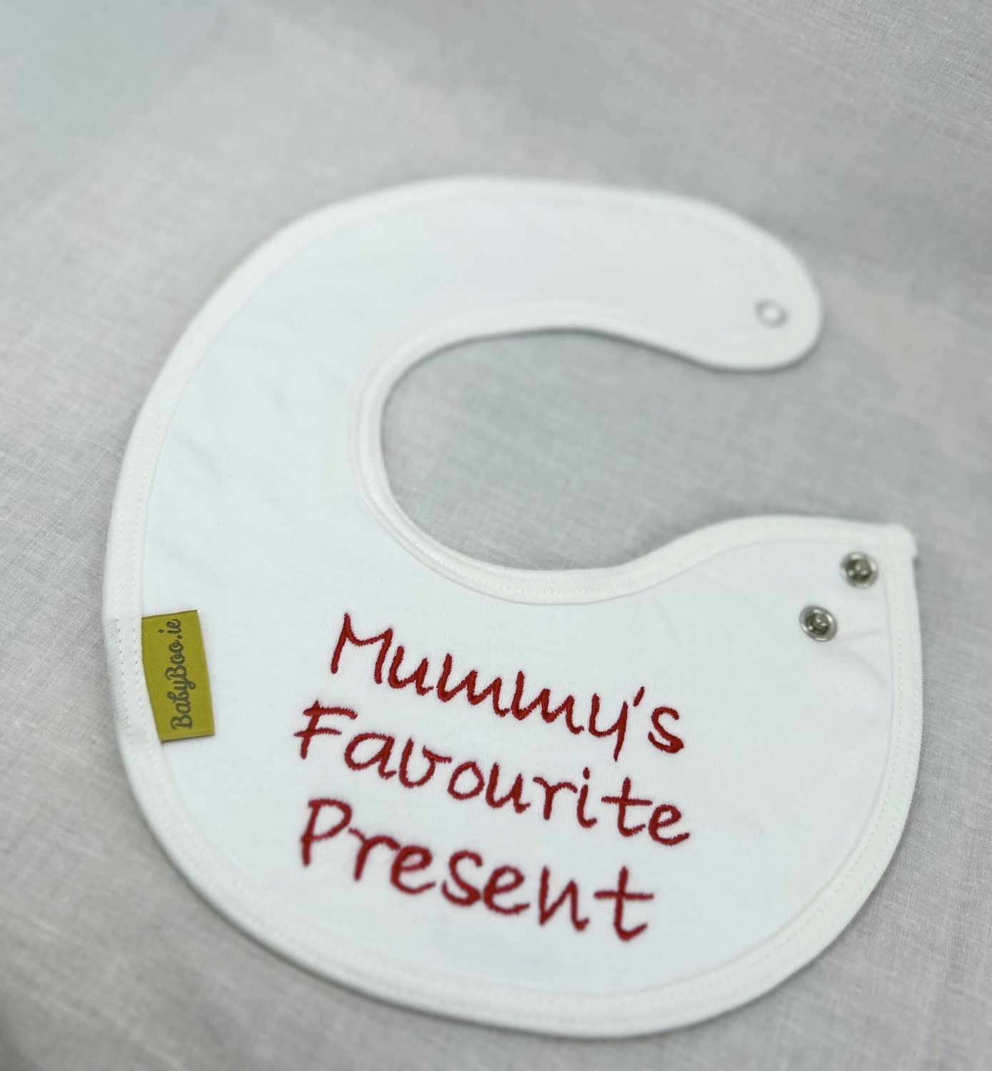 Favourite Present organic cotton LittleBoo newborn bib
