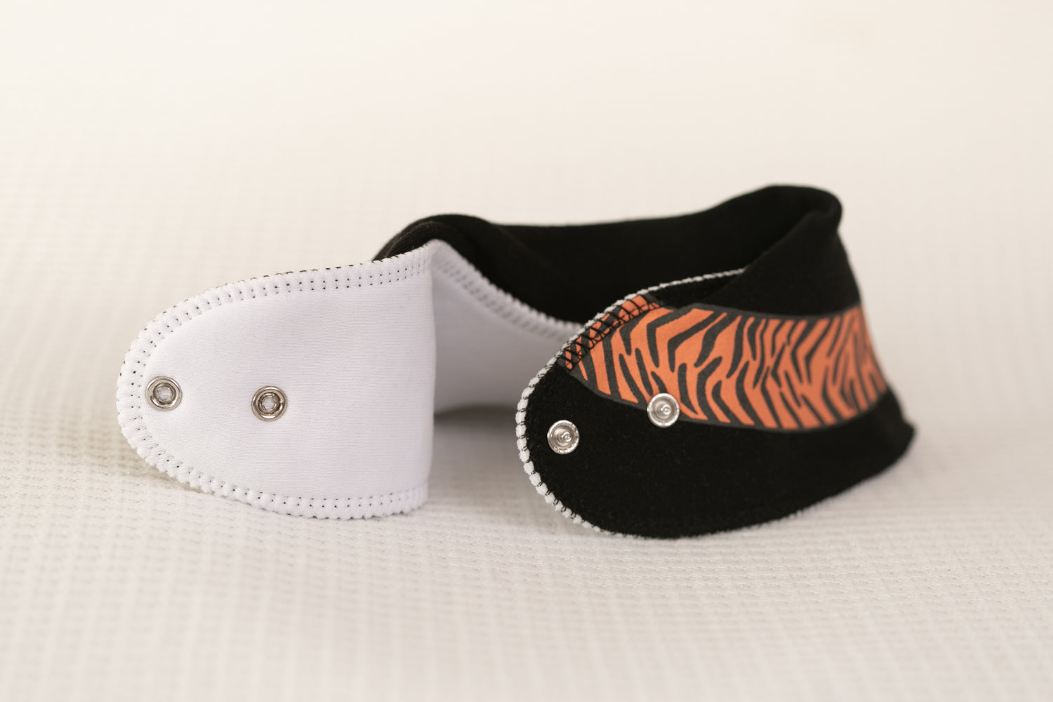 Tony tiger organic cotton DribbleBoo bandana bib