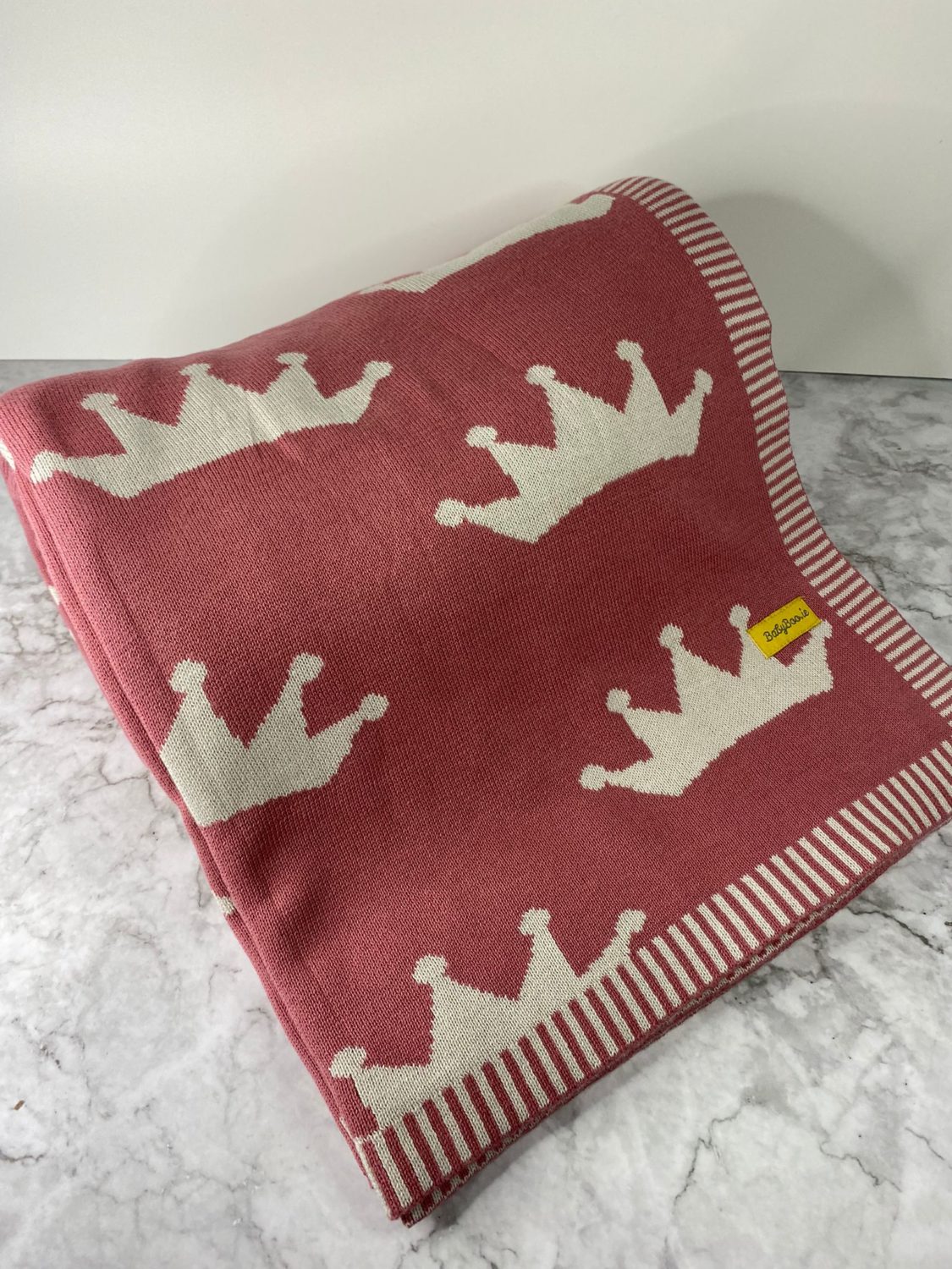 Pink crowns organic cotton Family Cuddle blanket