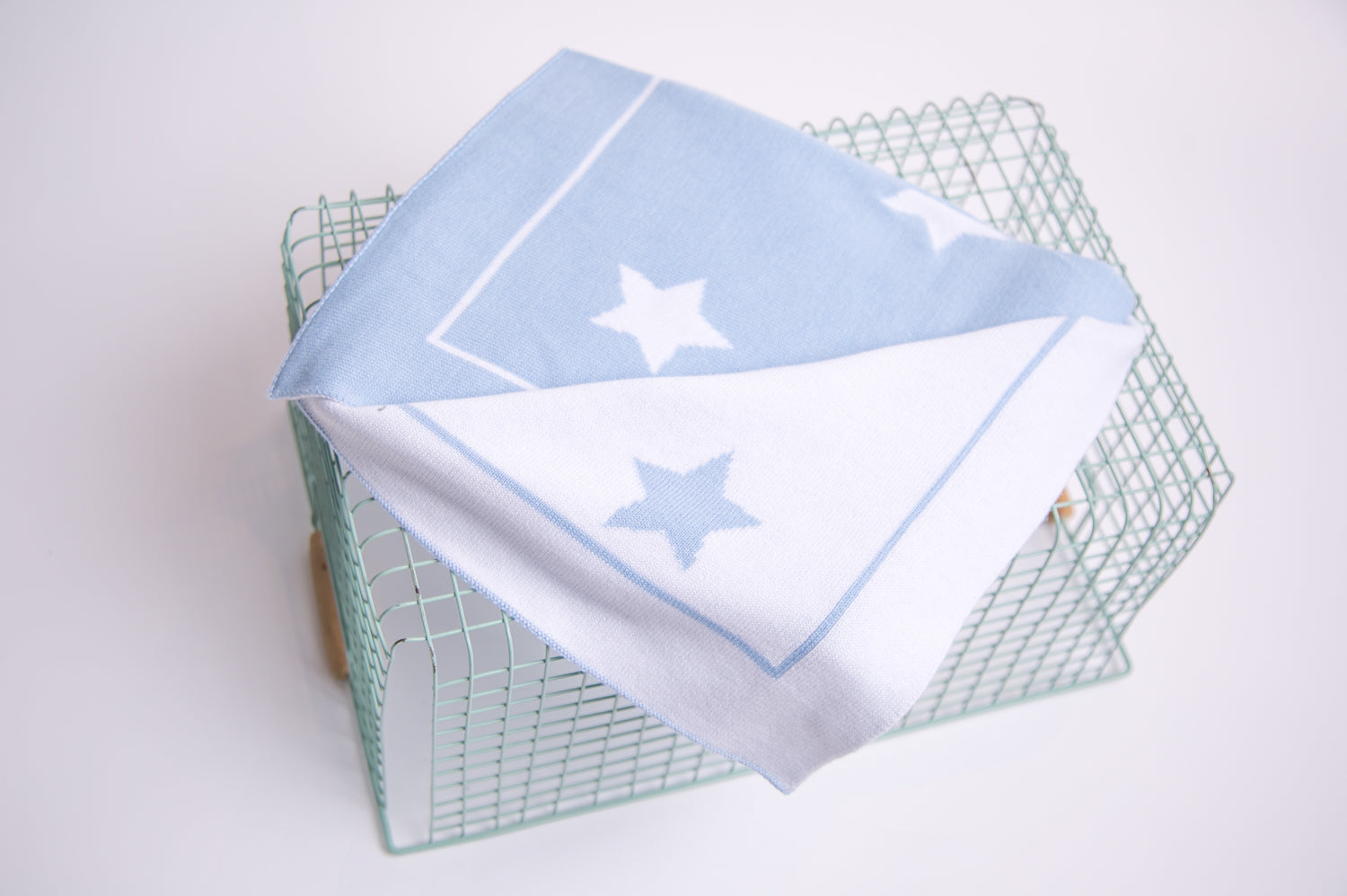 Organic cotton blue stars BlankieBoo